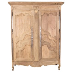 Armoire provinciale française blanchie d'époque Louis XV du 18ème siècle