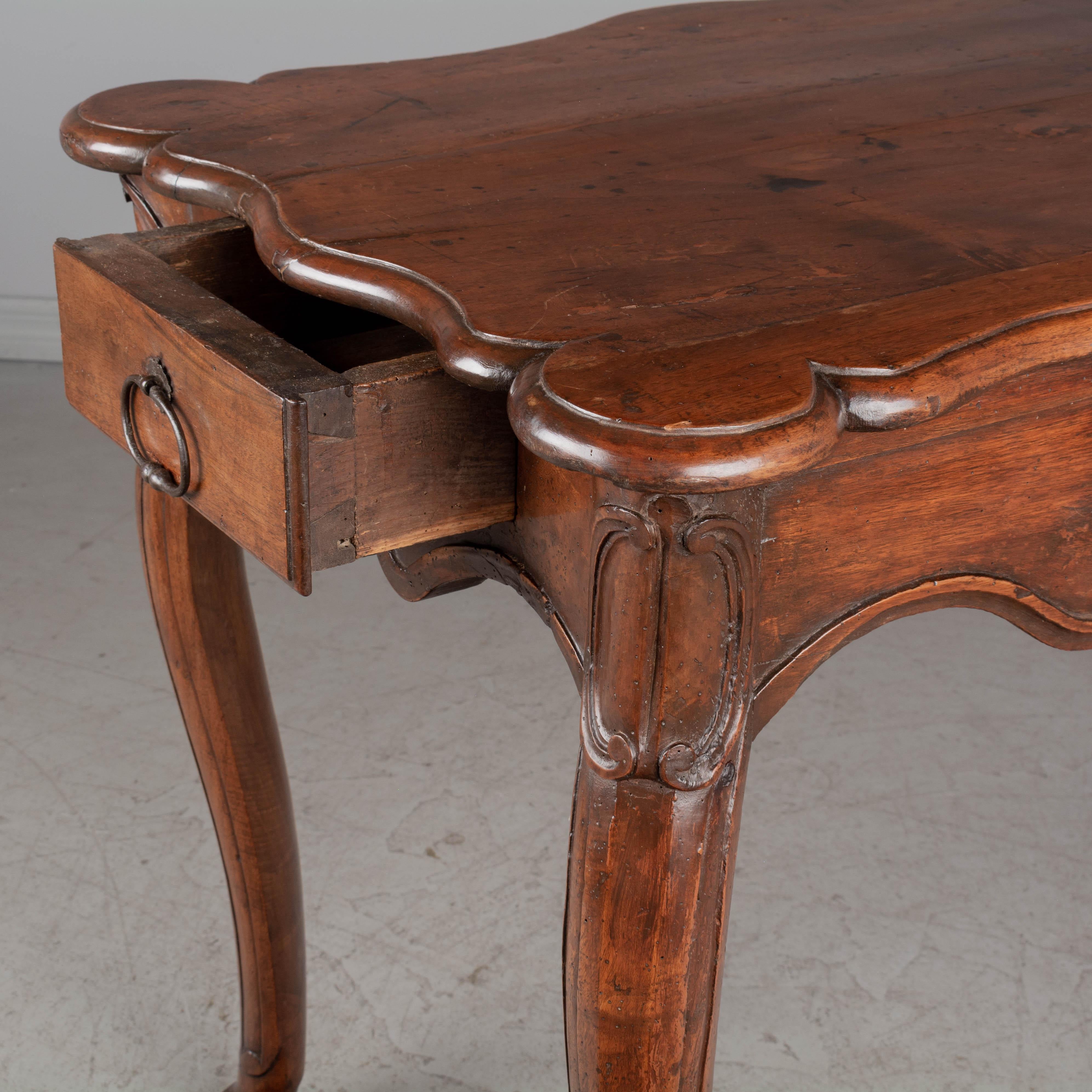 18th Century, Louis XV Provencal Center Table For Sale 4