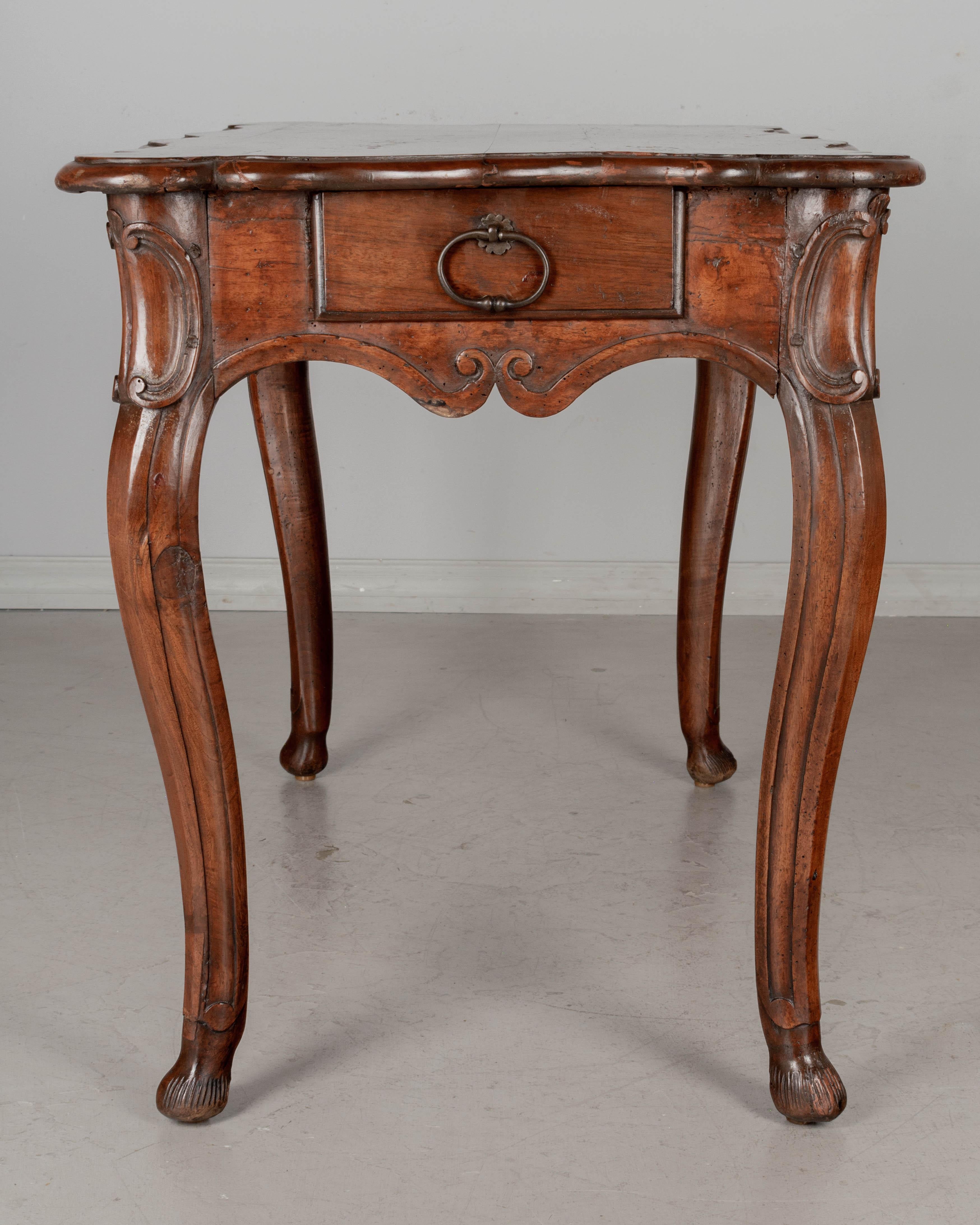 18th Century, Louis XV Provencal Center Table For Sale 2
