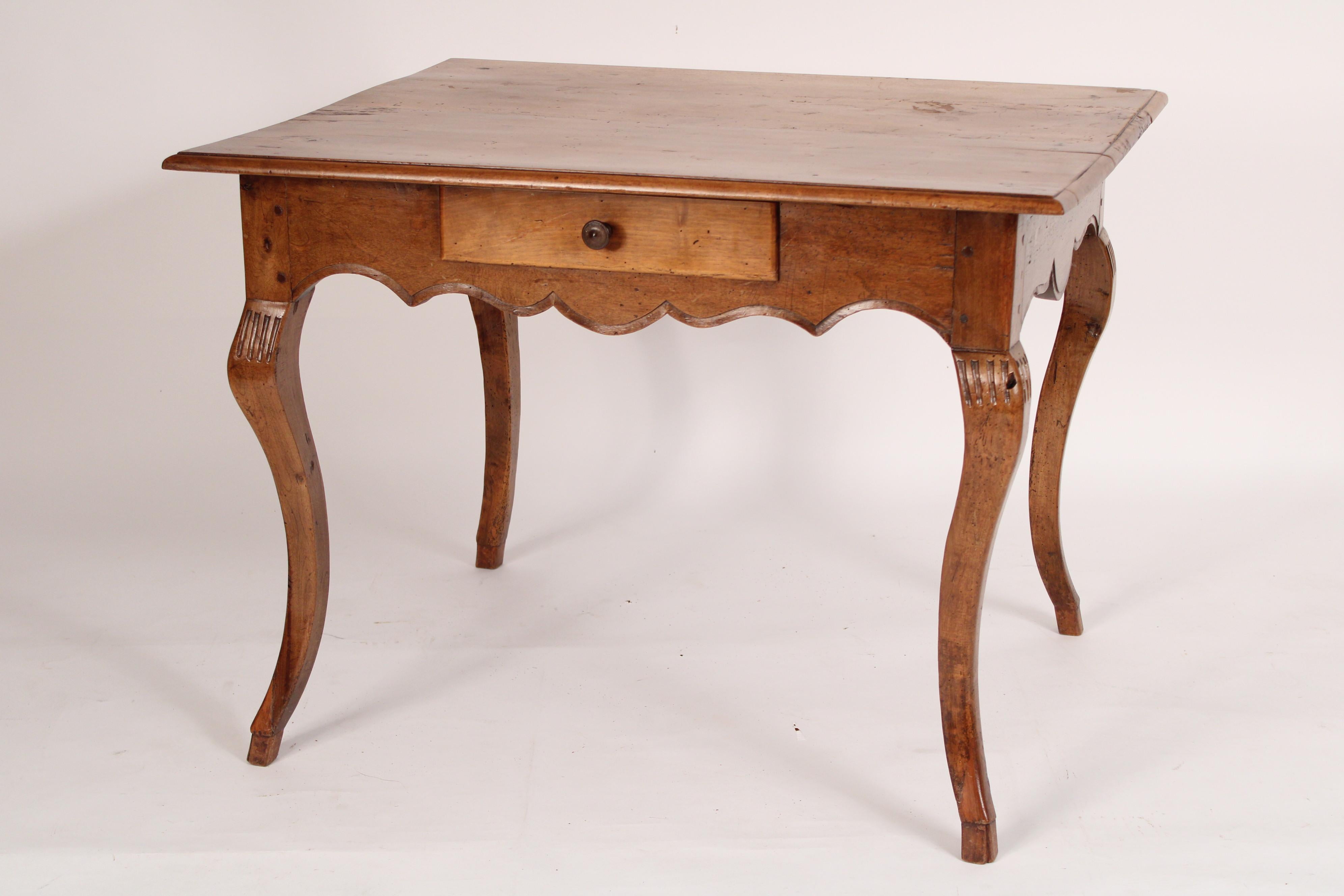 European 18th Century Louis XV Provincial Writing / Occasional Table For Sale