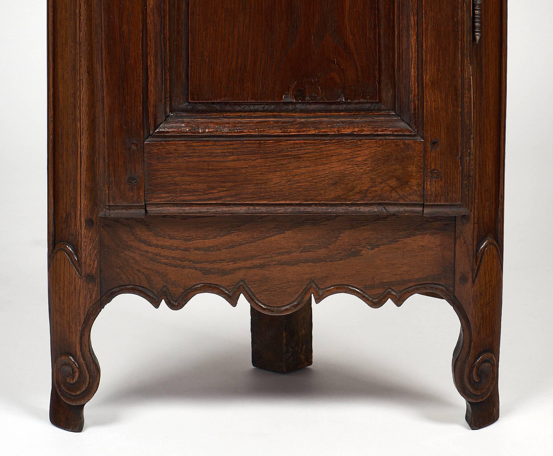 18th Century Louis XV Style Corner Cabinet 2
