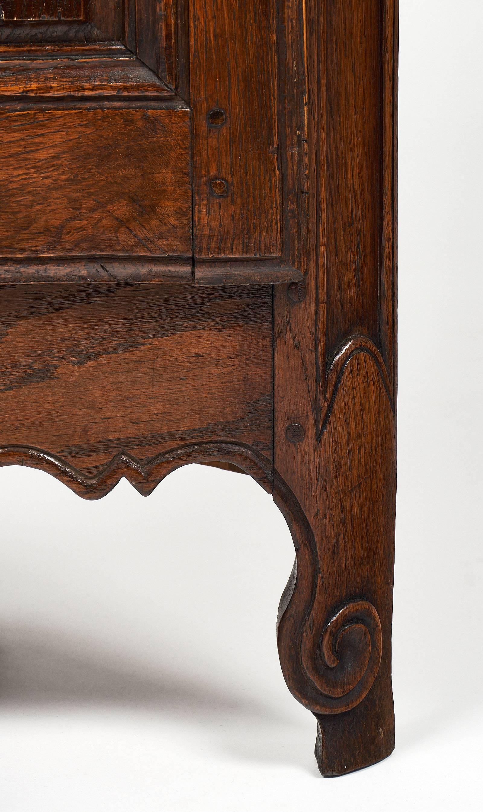 18th Century Louis XV Style Corner Cabinet 3