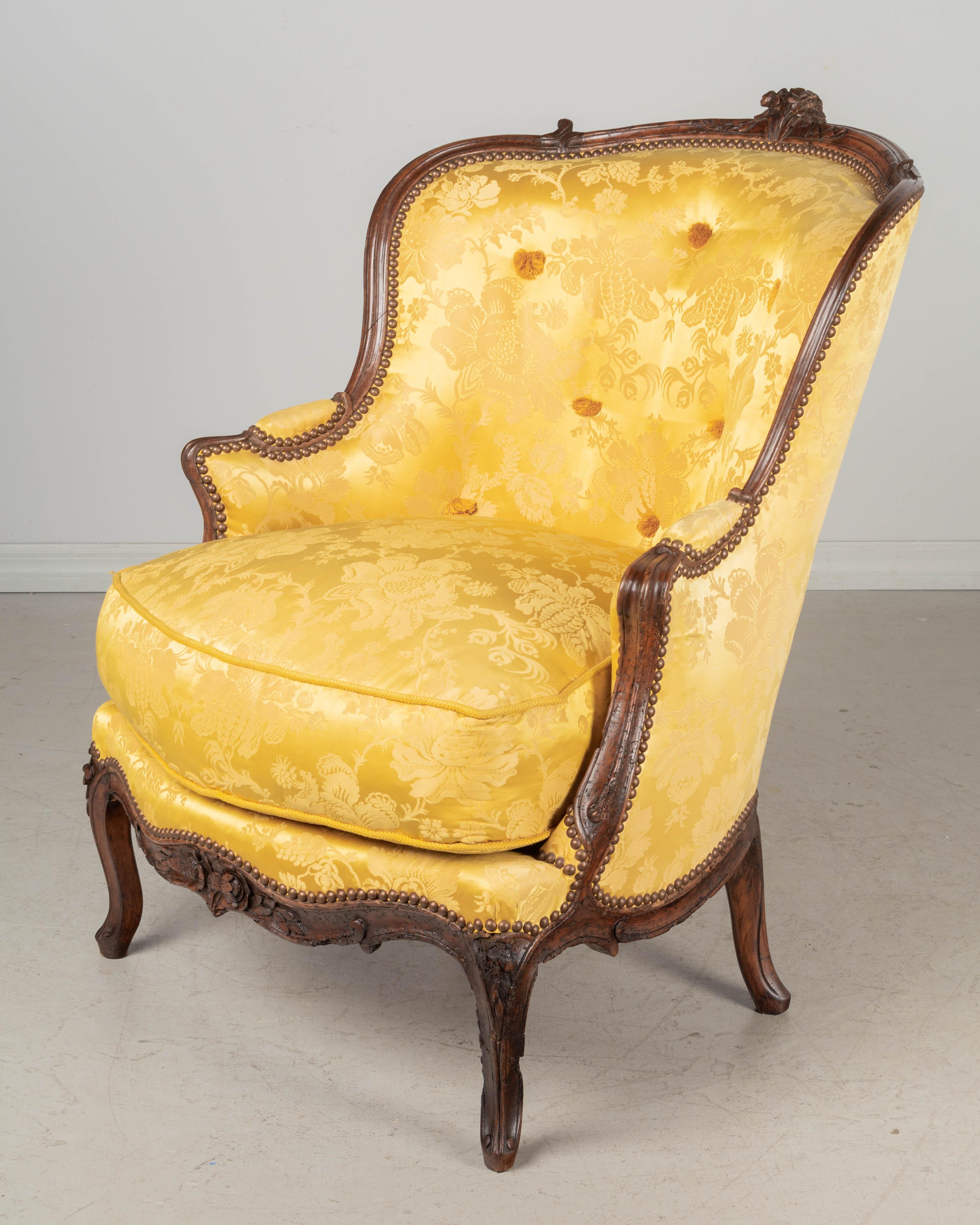 18th Century Louis XV Style French Bergère, or Armchair In Good Condition For Sale In Winter Park, FL