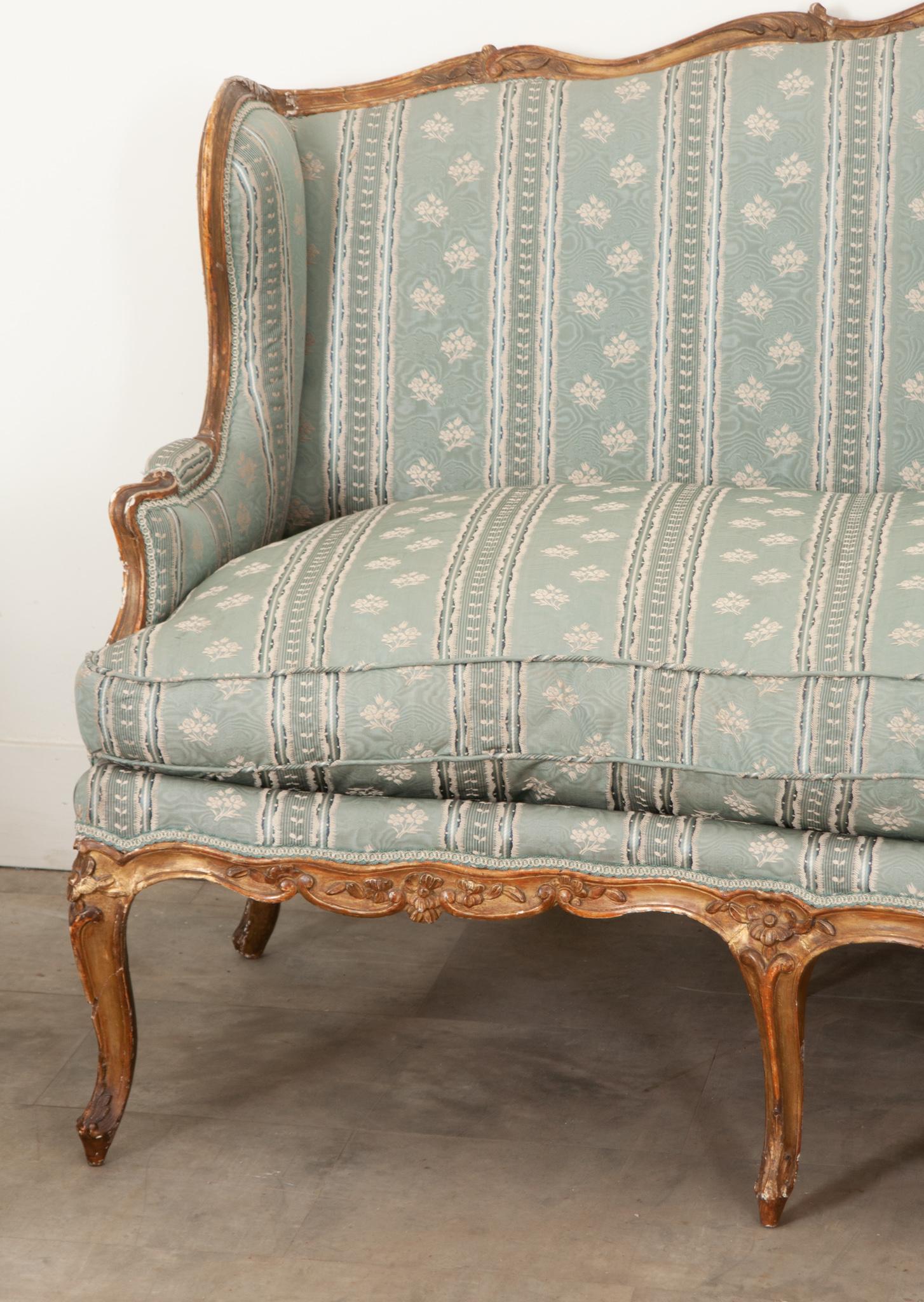 18th Century Louis XV Style Gilt & Upholstered Parlor Set For Sale 8