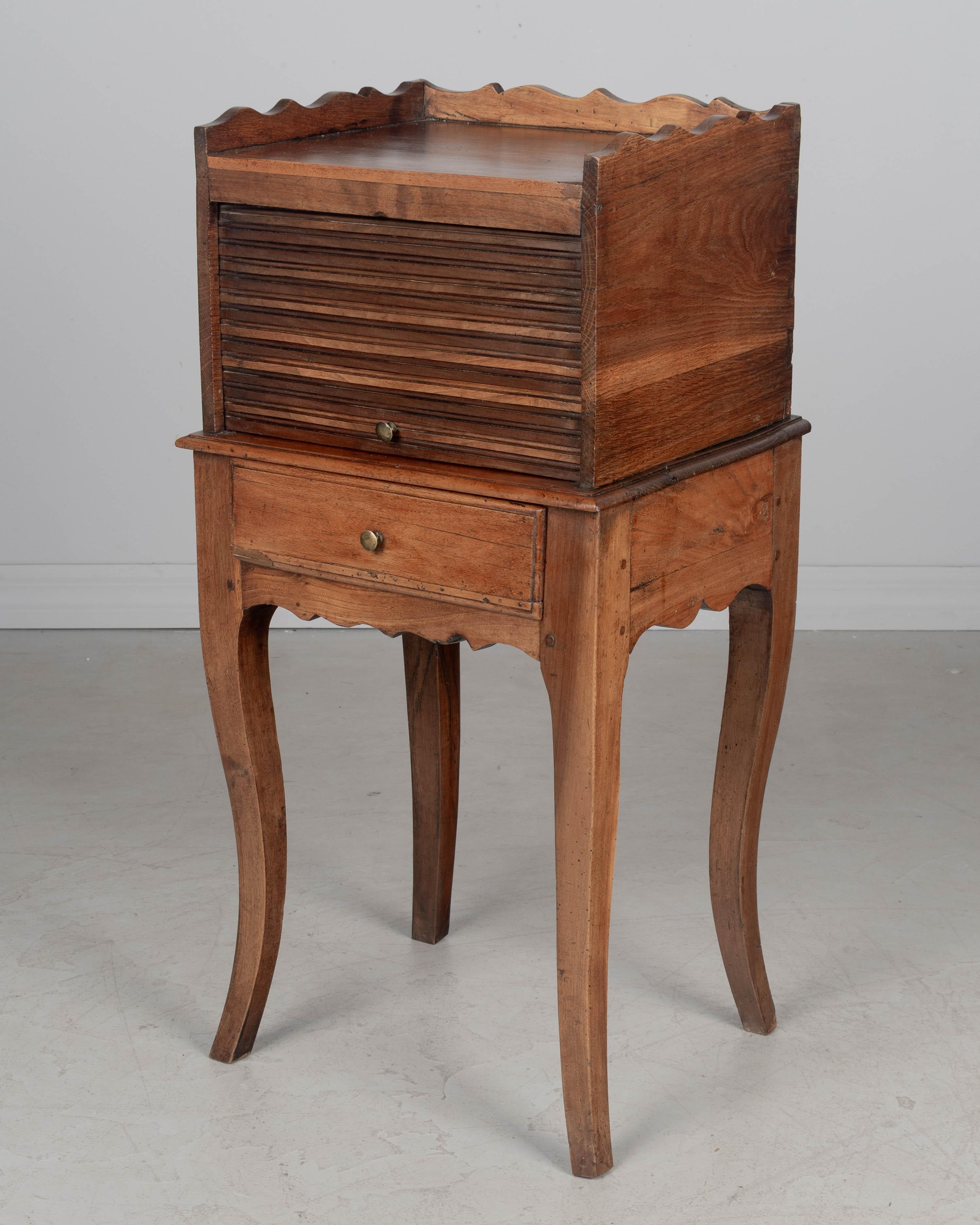 18th Century Louis XV Style Side Table, or Nightstand In Good Condition For Sale In Winter Park, FL