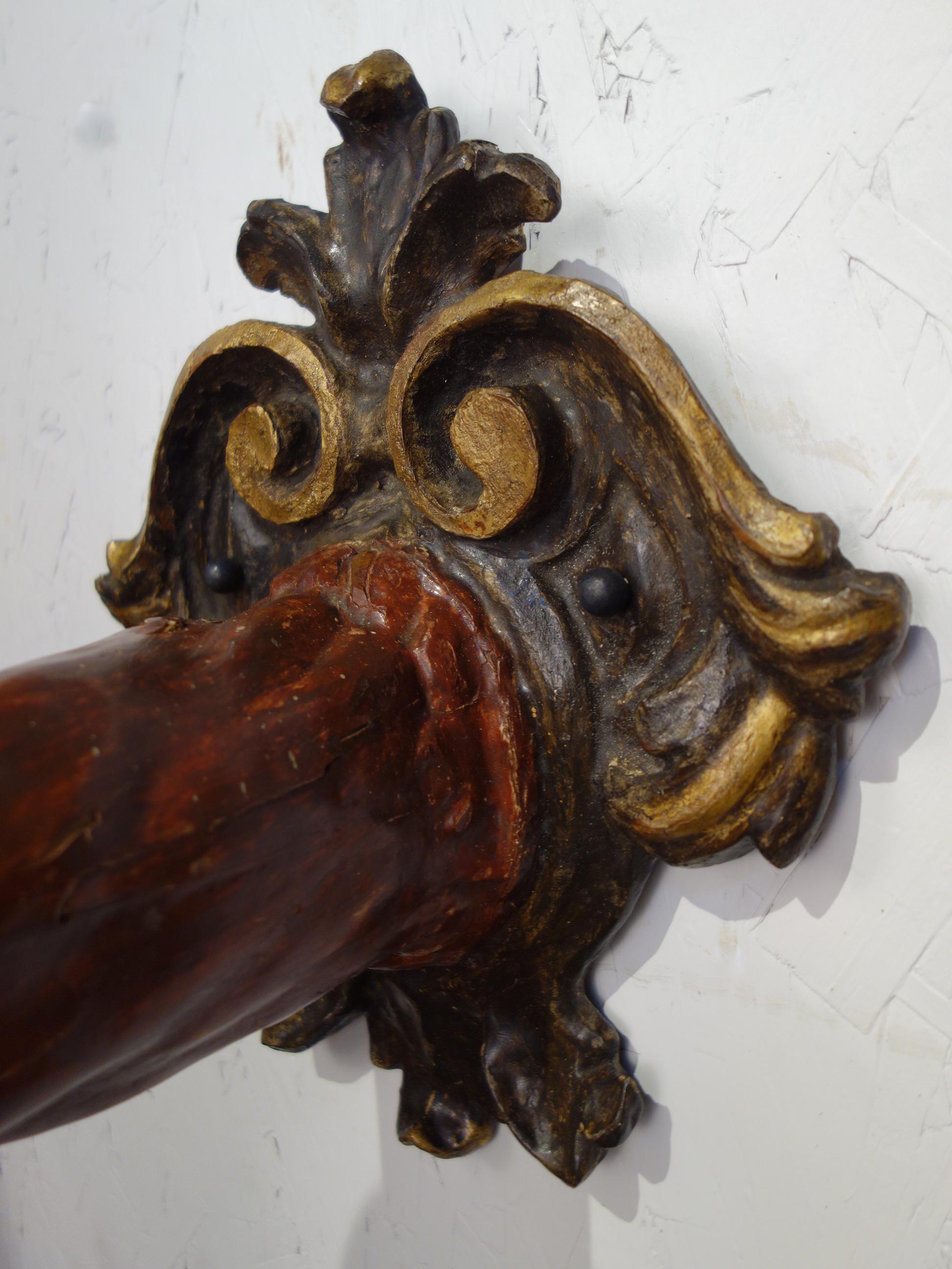 18th Century Louis XV Venetian Painted Wood Torch Sconces with Gilt circa 1750 For Sale 11