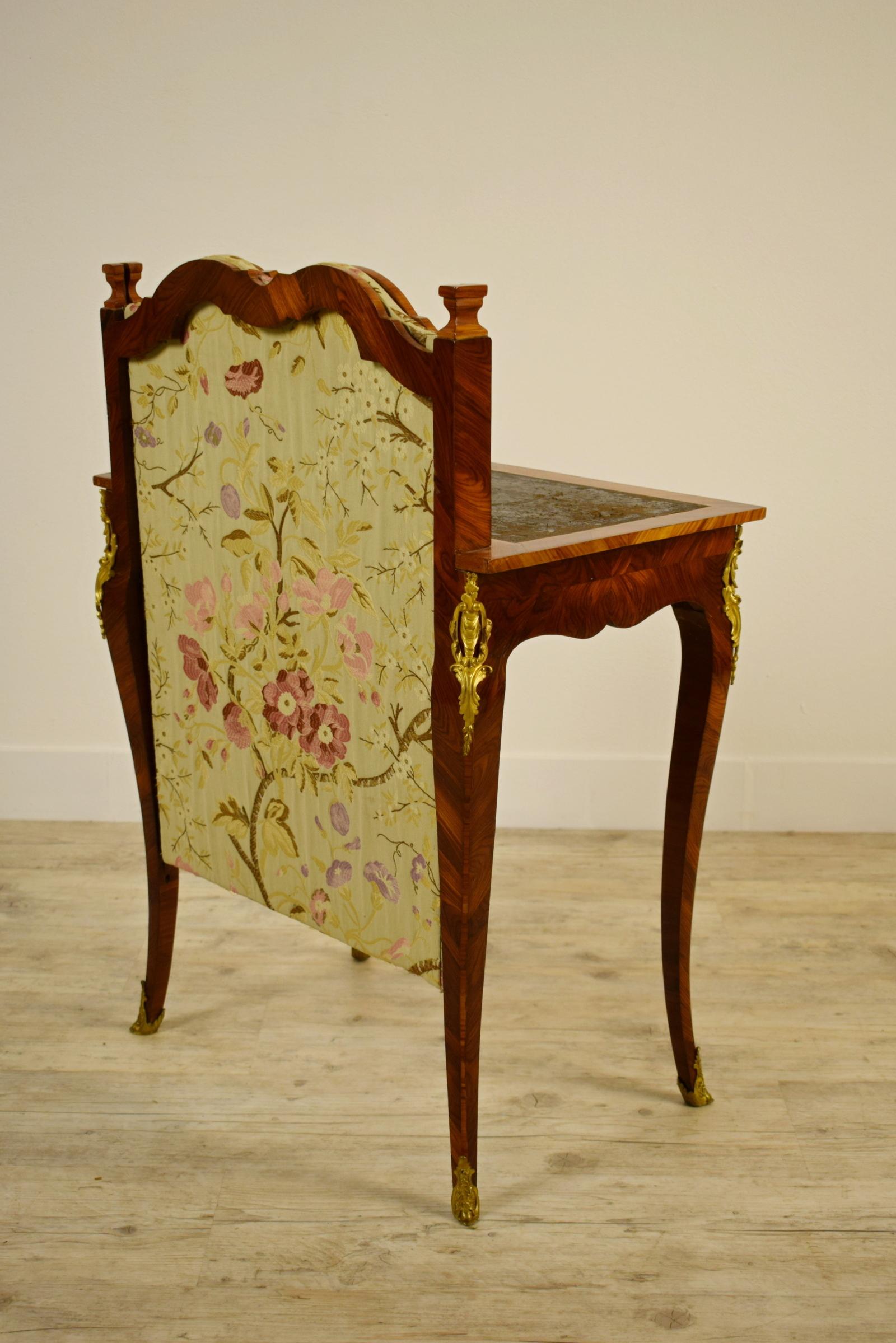 18th Century Louis XV Wood French Writing Table For Sale 1