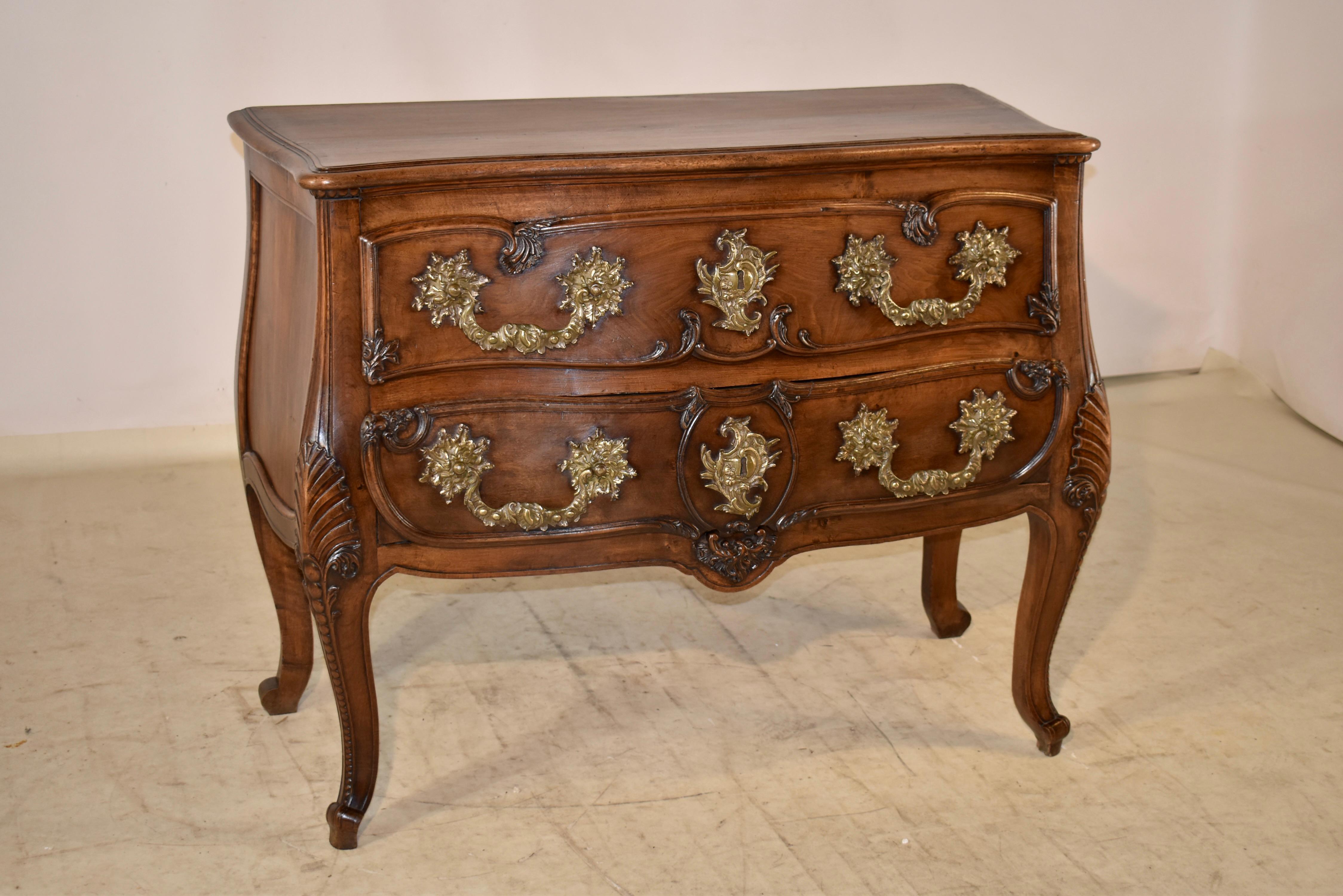 18th Century and Earlier 18th Century Louis XV Walnut Commode For Sale