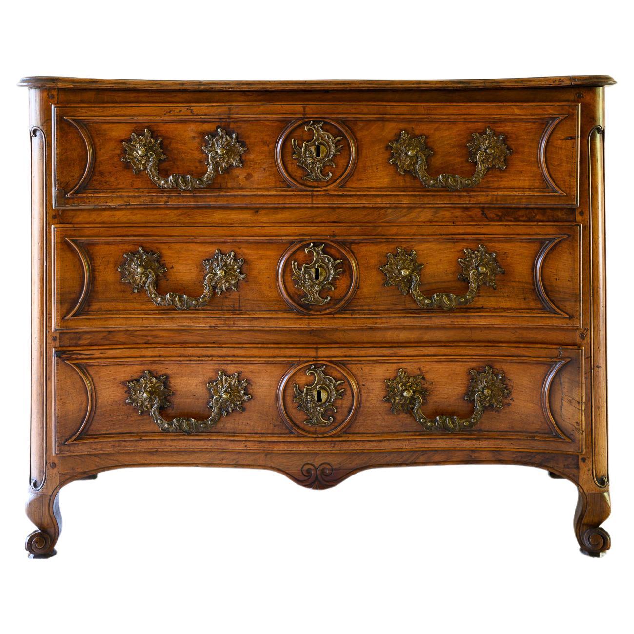 18th Century Louis XV Walnut Dresser For Sale