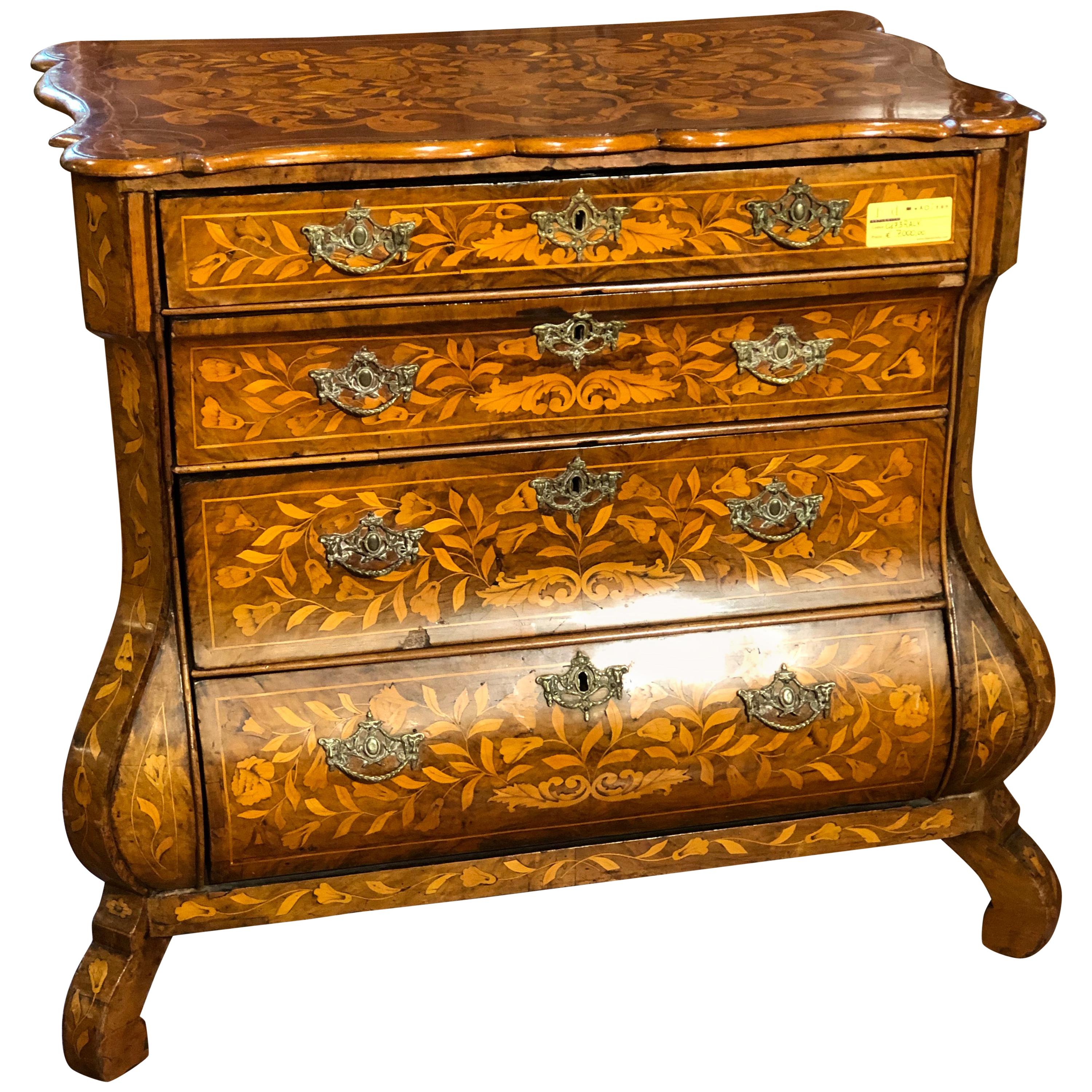 18th Century Louis XV Walnut Inlaid  Ducth Chest of Drawers, 1770s
