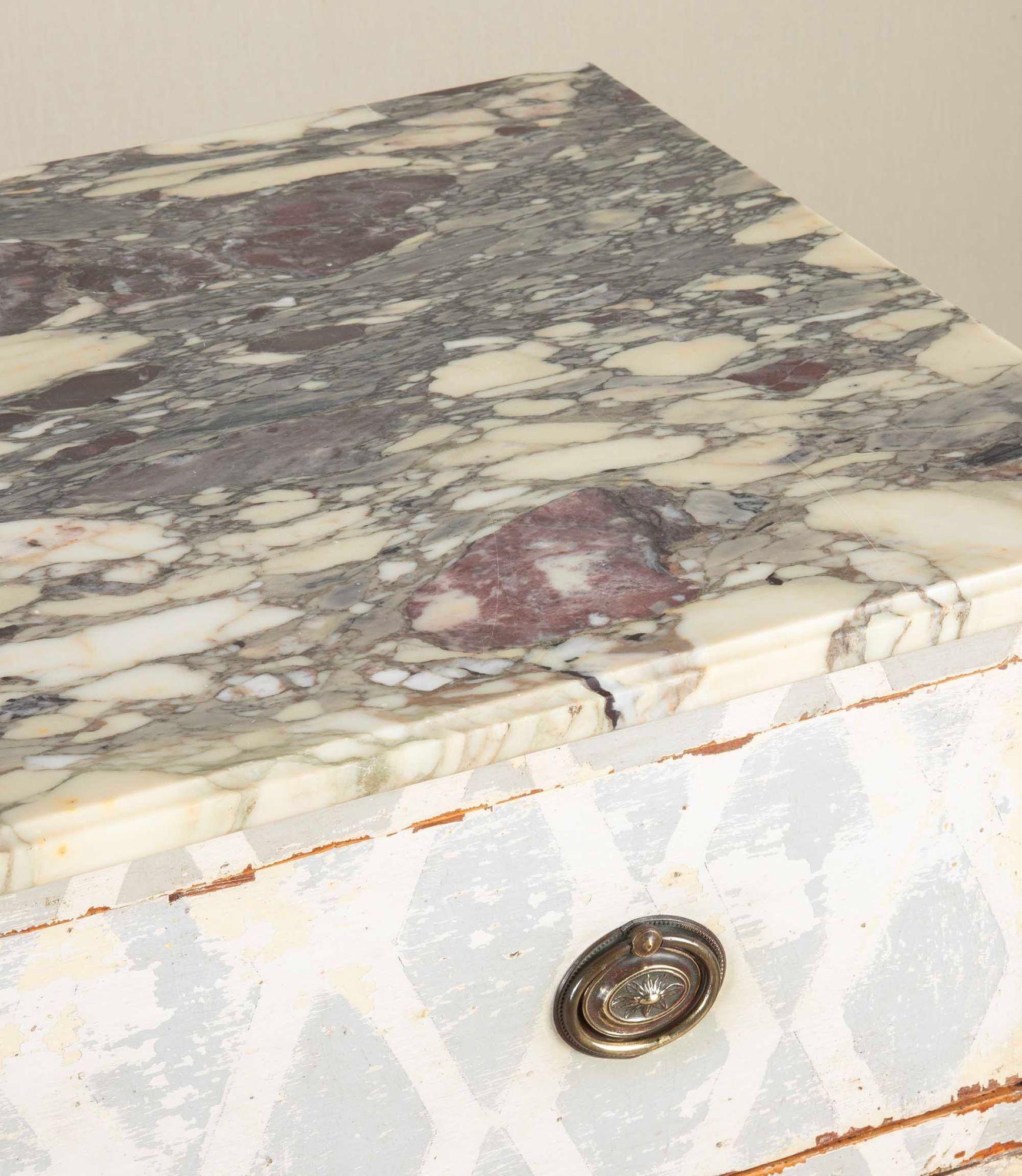 Marmo 18th Century Louis XV/XVI Transitional Hand Painted Marble Top Commode in vendita