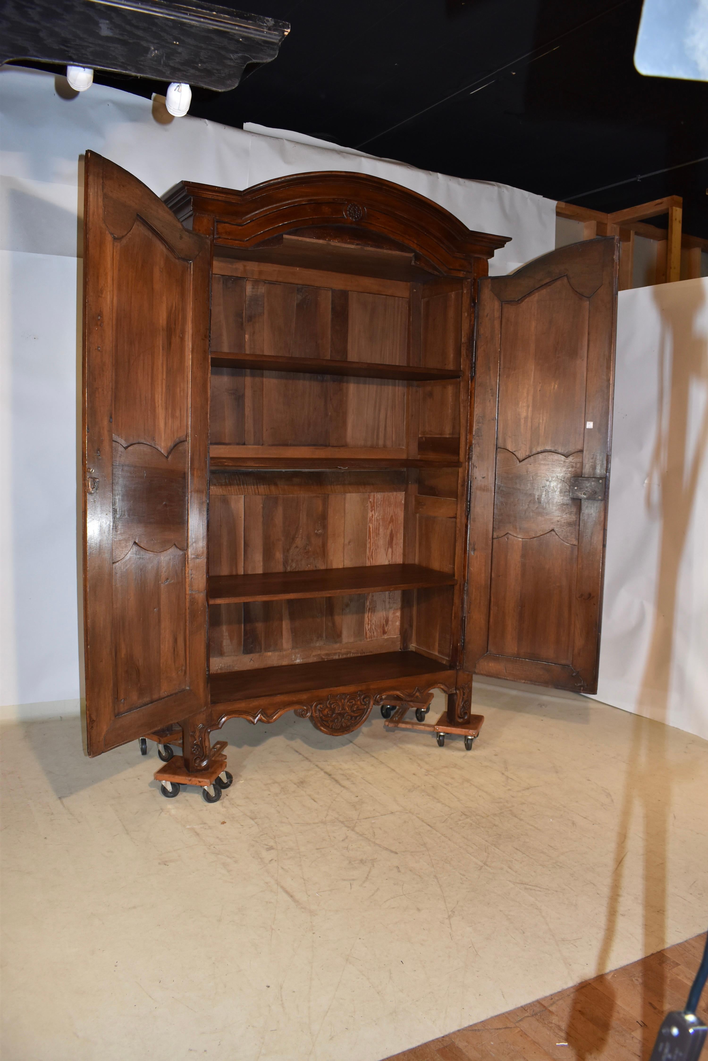 18th Century Louis XVI Armoire For Sale 6