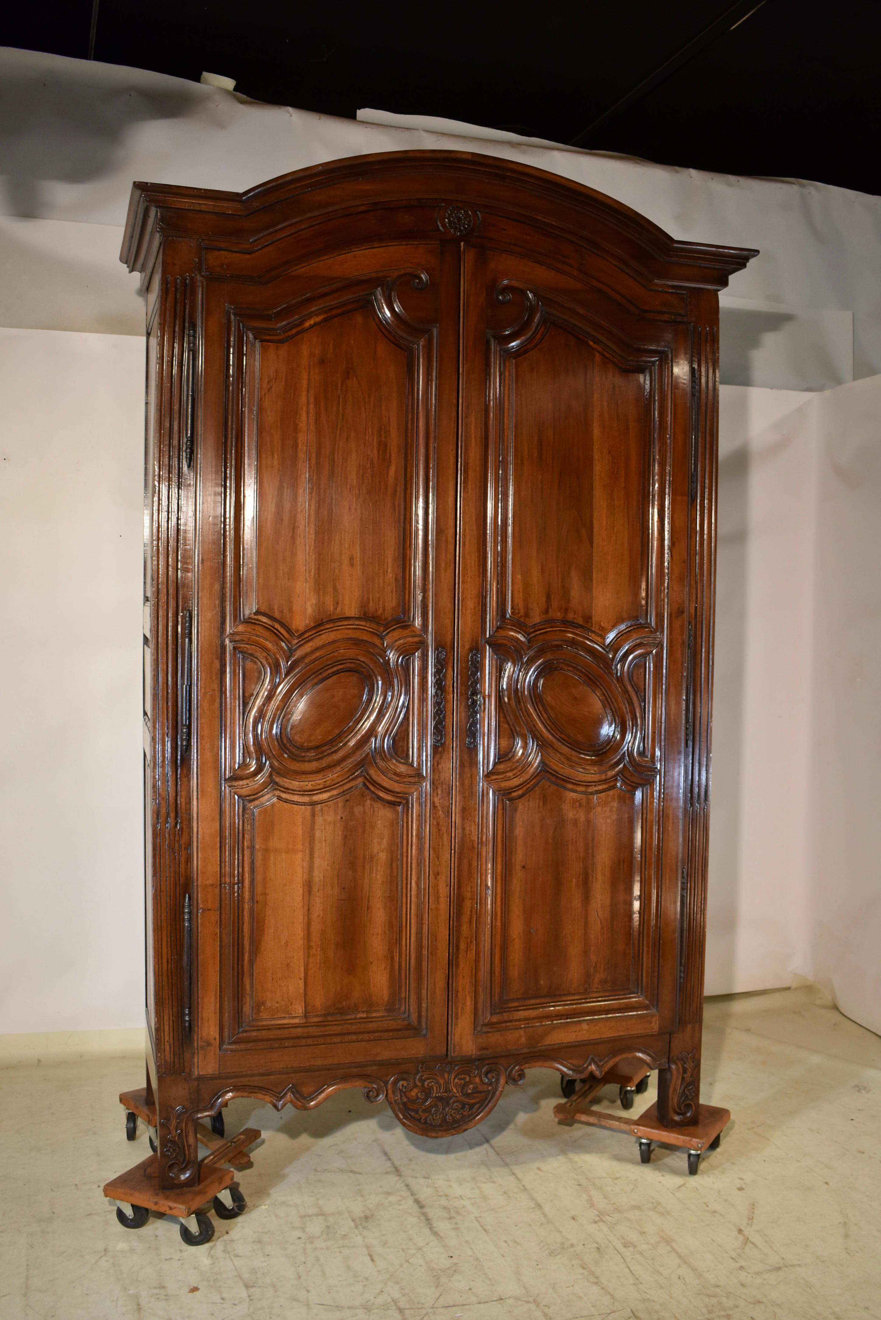 18th Century Louis XVI Armoire For Sale 10