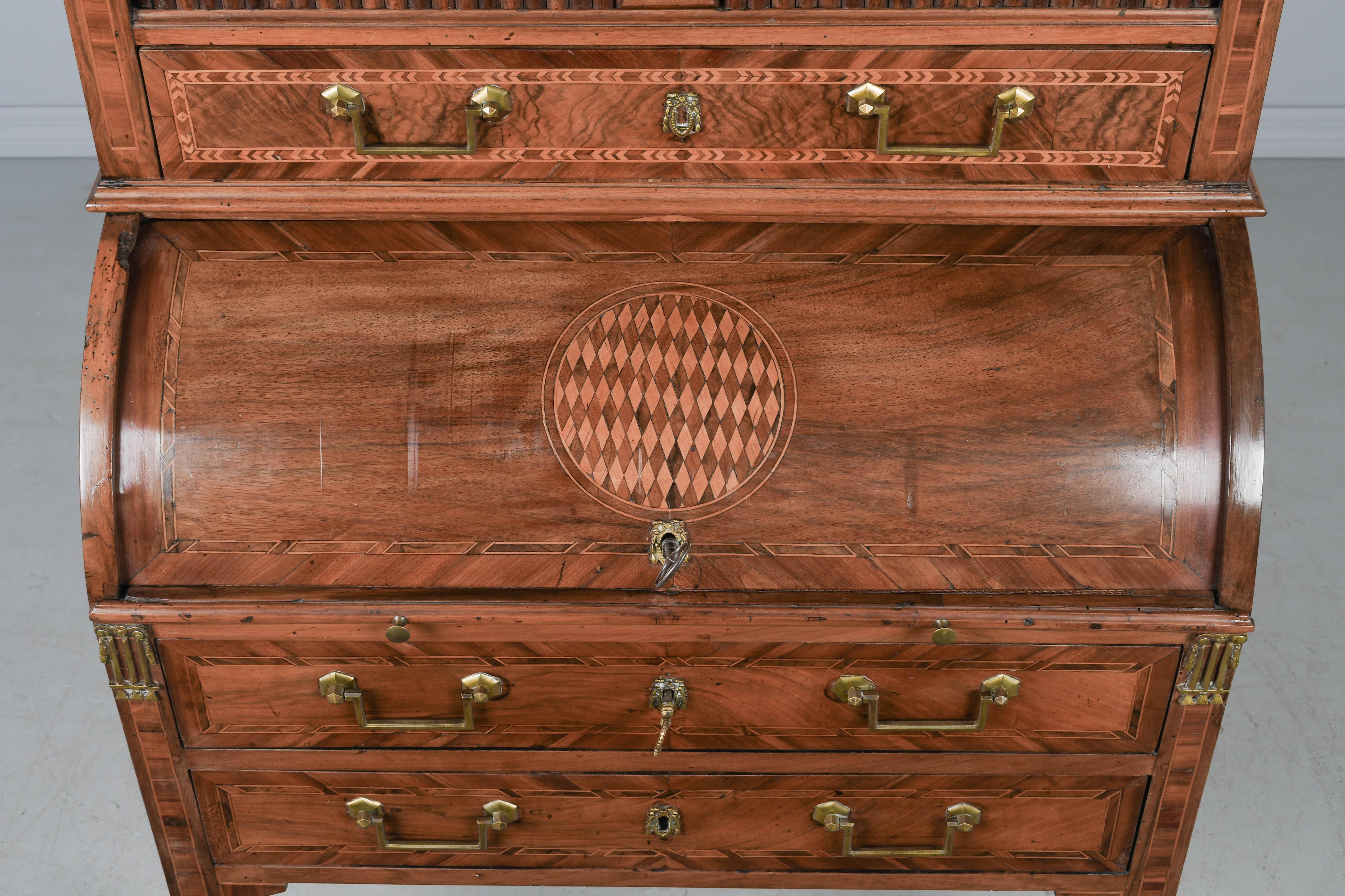 18. Jahrhundert Louis XVI Bureau à Cylindre oder Roll-Top-Schreibtisch im Angebot 5