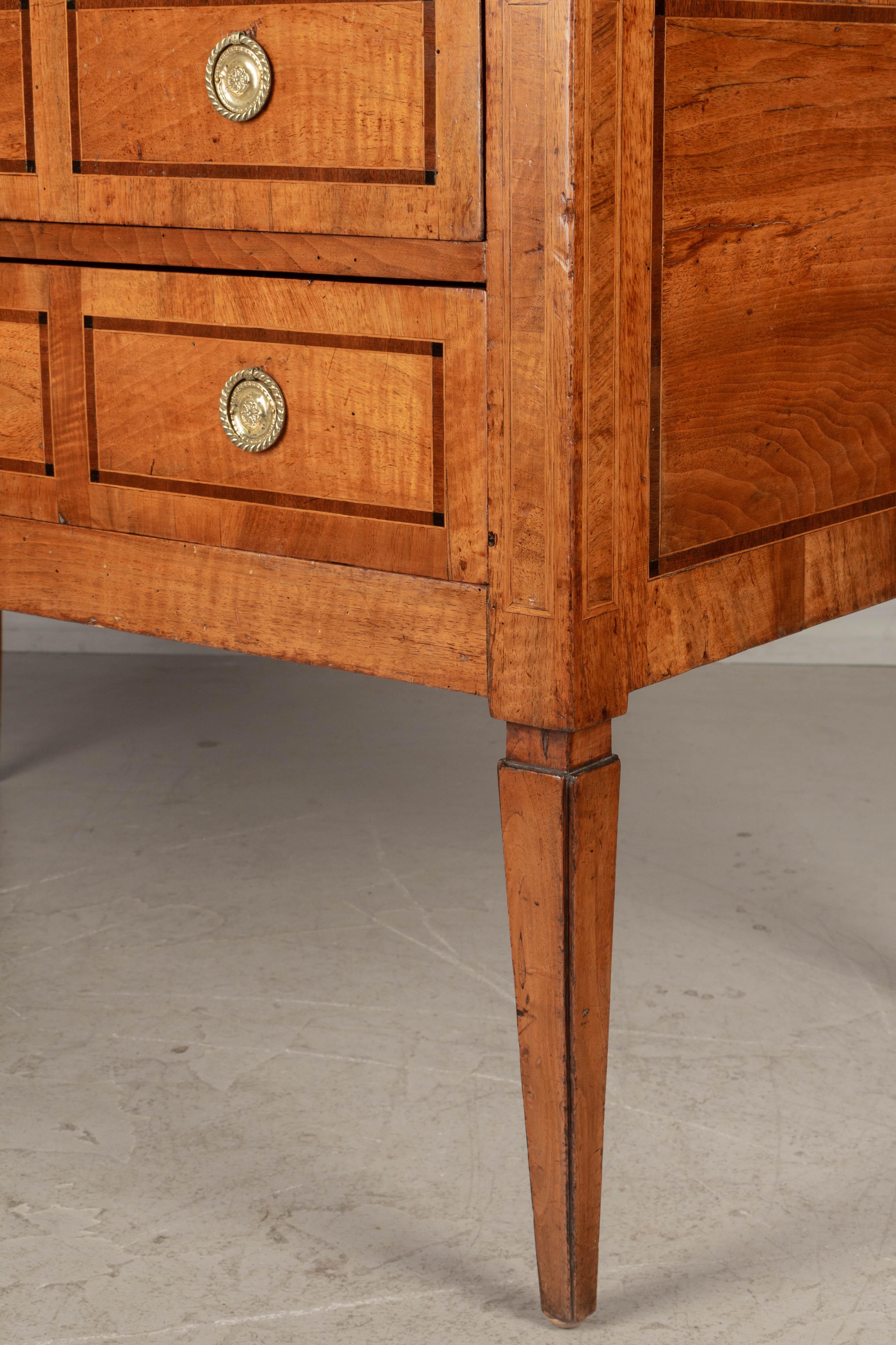 18th Century Louis XVI Bureau à Cylindre or Roll Top Desk 11