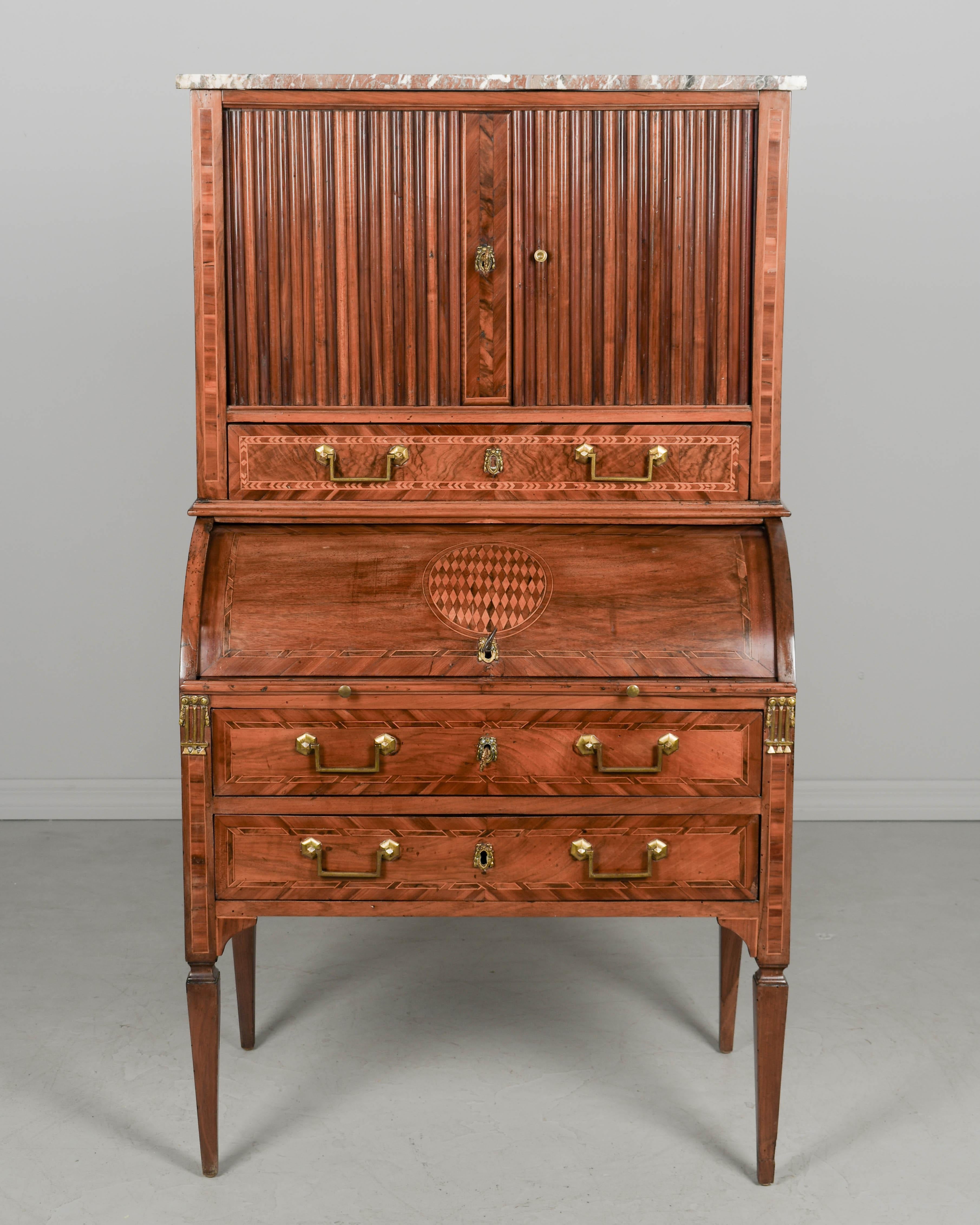 18. Jahrhundert Louis XVI Bureau à Cylindre oder Roll-Top-Schreibtisch im Zustand „Gut“ im Angebot in Winter Park, FL