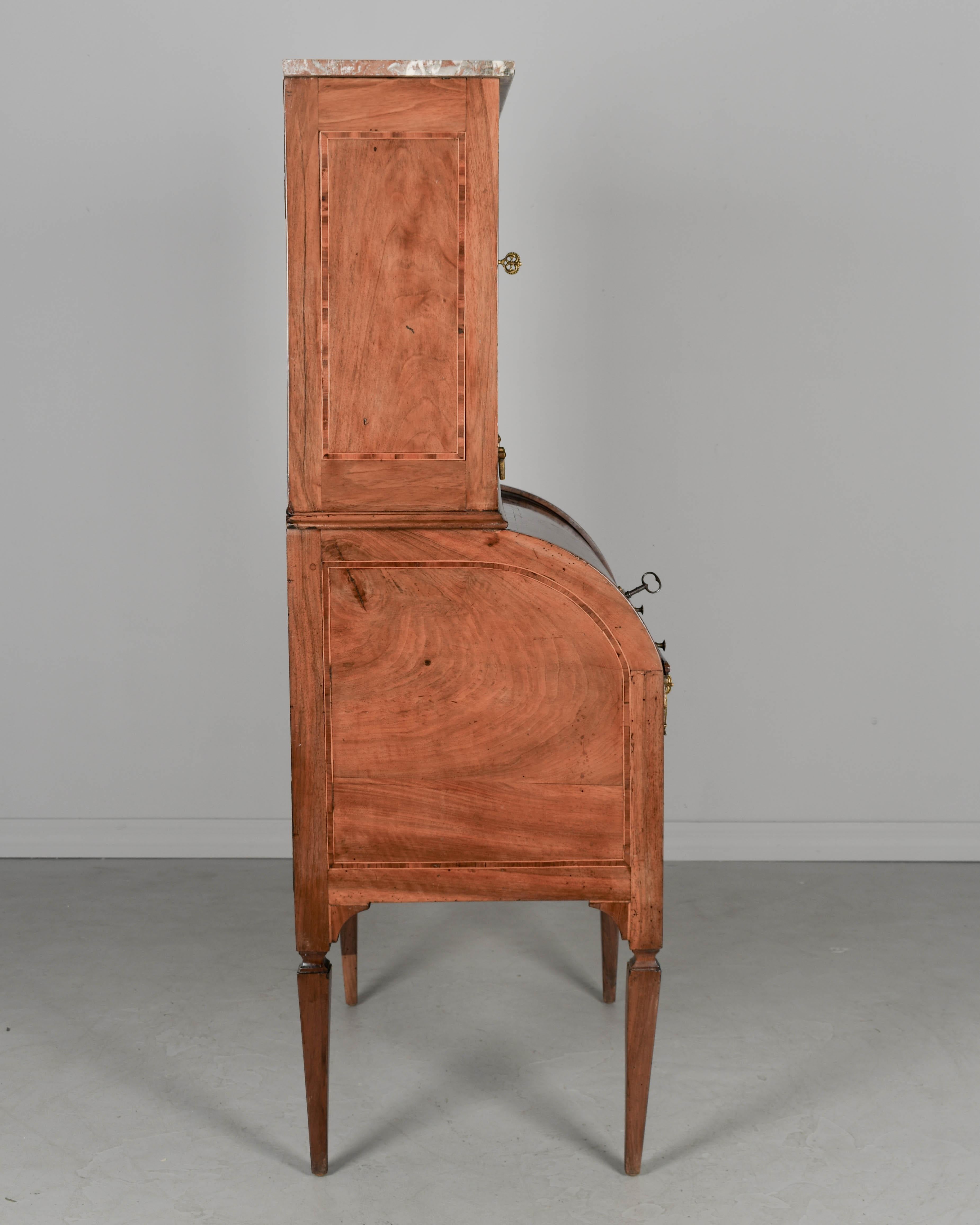 18. Jahrhundert Louis XVI Bureau à Cylindre oder Roll-Top-Schreibtisch im Angebot 1