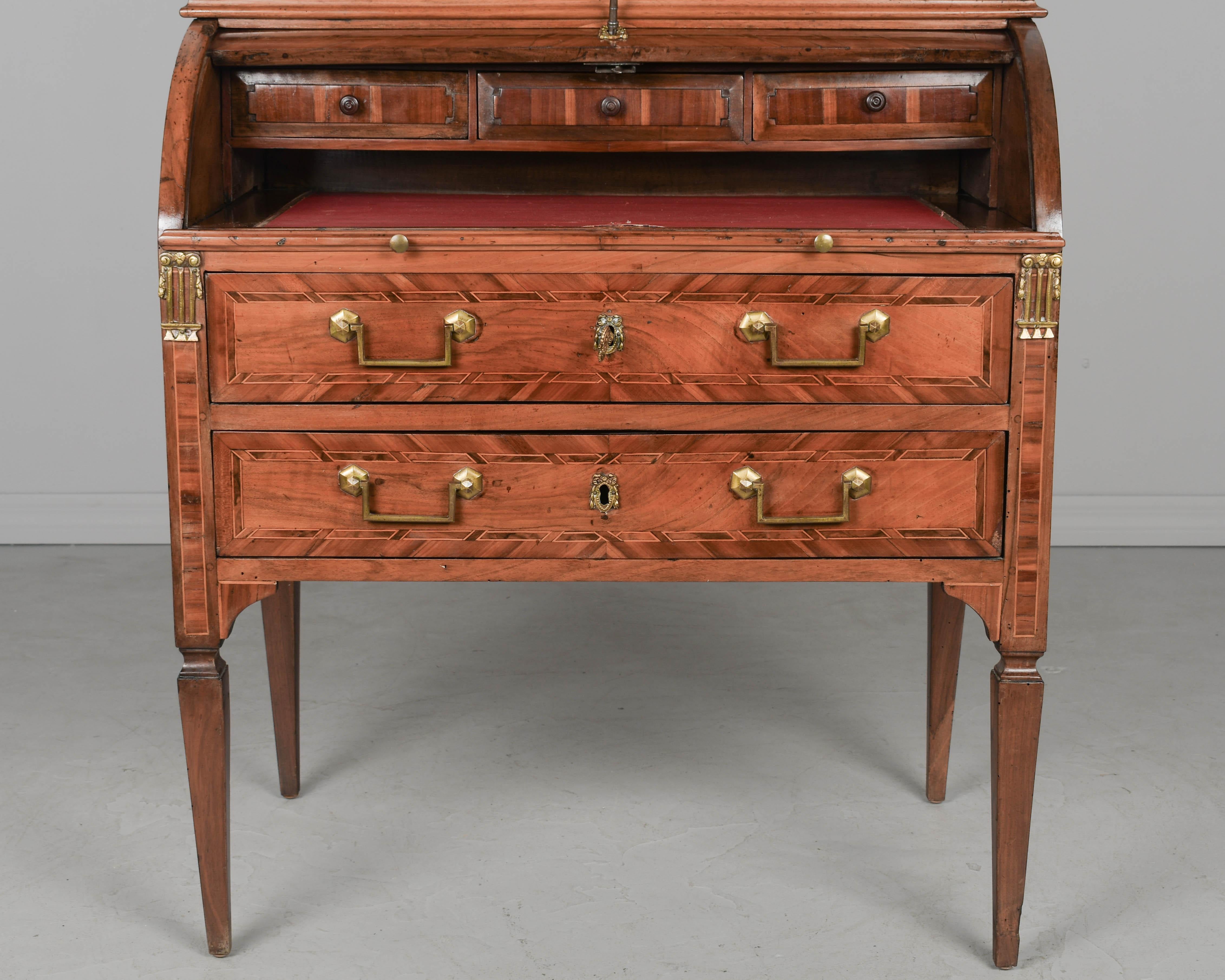 18. Jahrhundert Louis XVI Bureau à Cylindre oder Roll-Top-Schreibtisch im Angebot 2