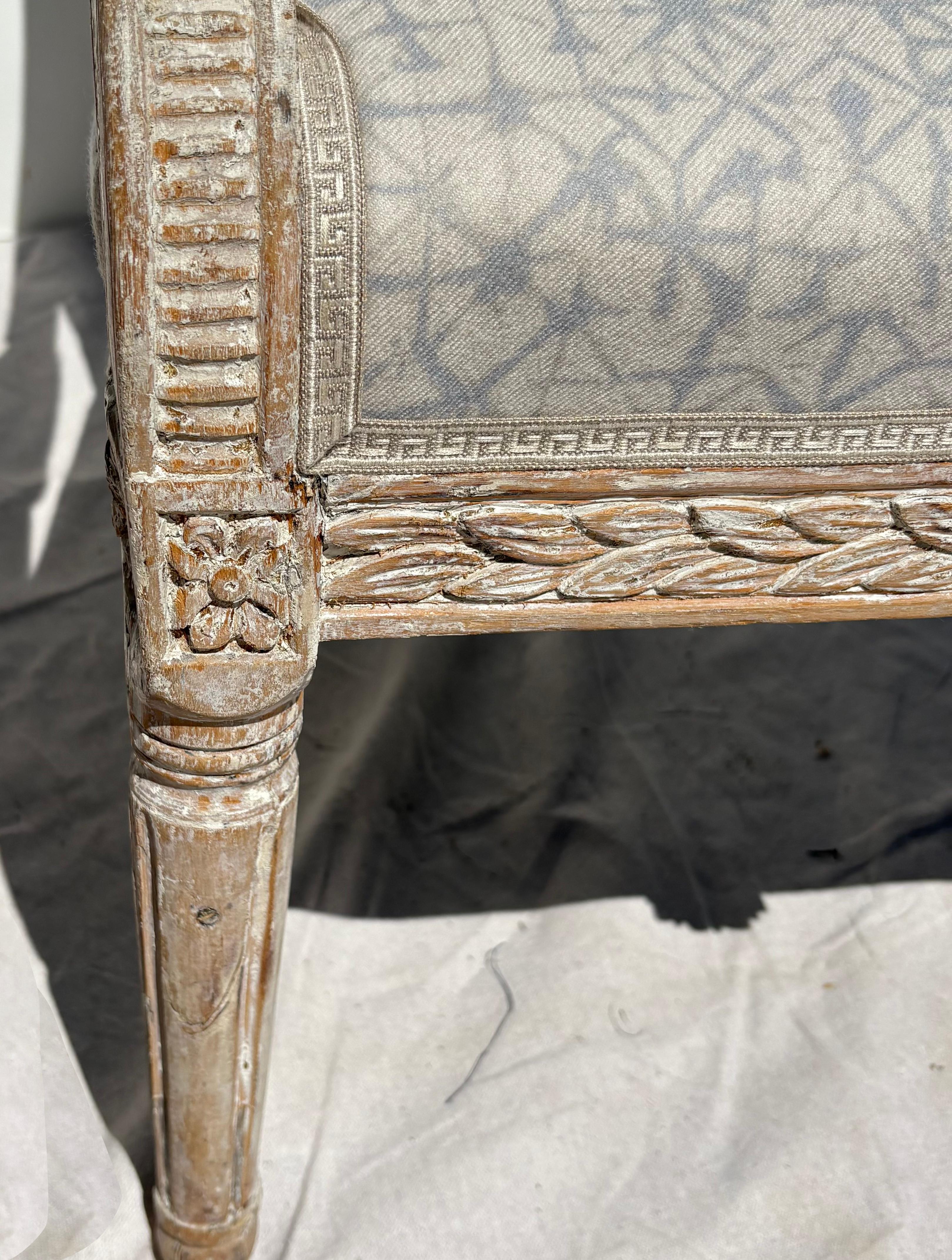 18th Century Louis XVI Carved Fauteuil For Sale 2