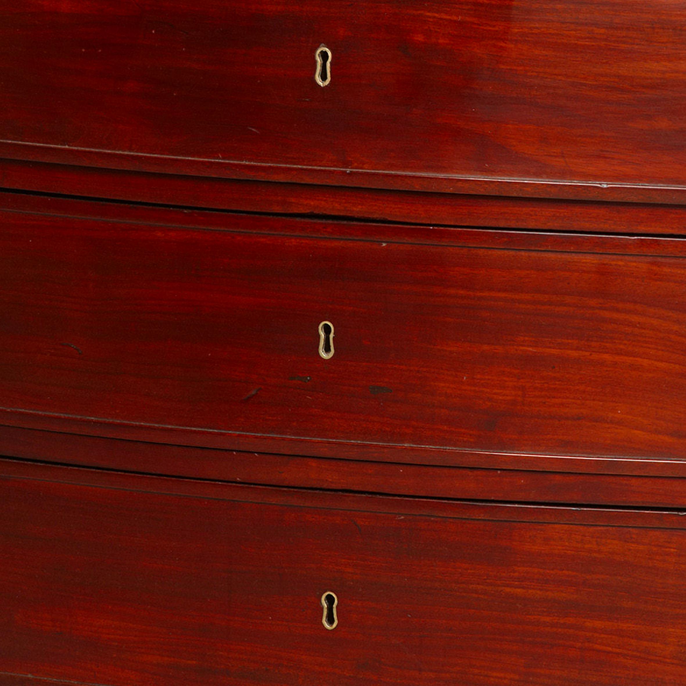 18th Century Louis XVI Chest of Drawers In Good Condition In Kastrup, DK