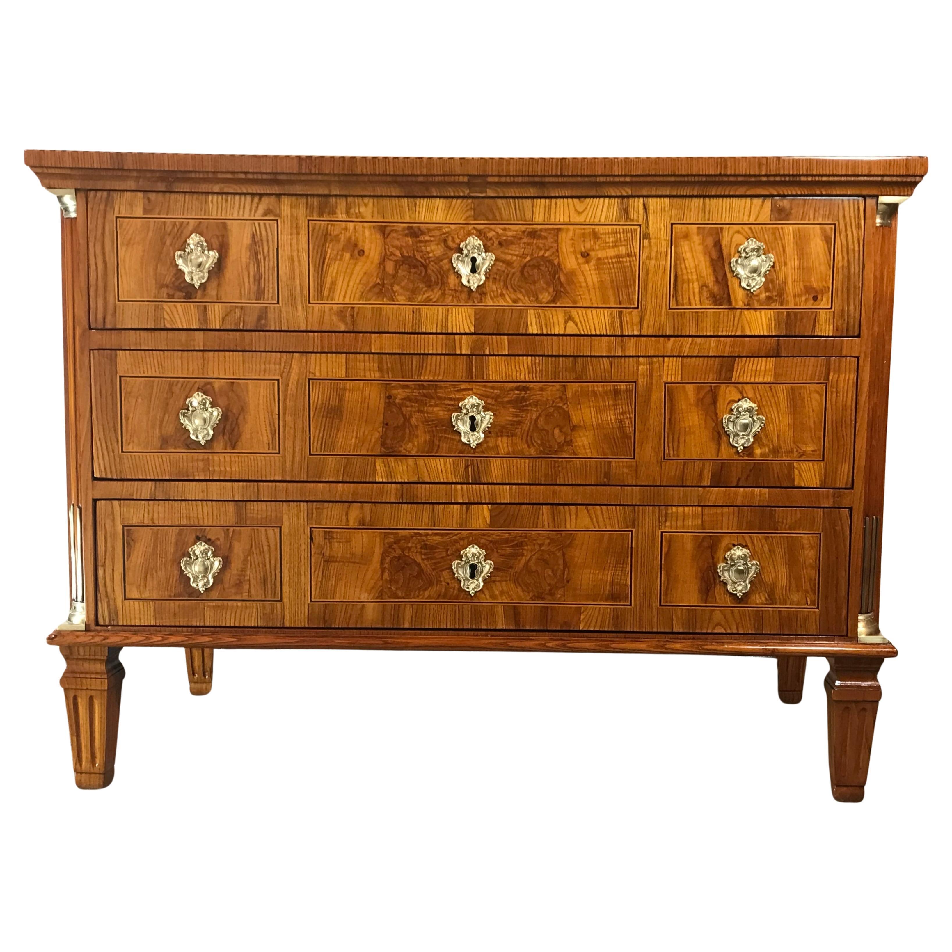 Kommode im Louis-XVI-Stil des 18. Jahrhunderts, Deutschland 1780 im Angebot