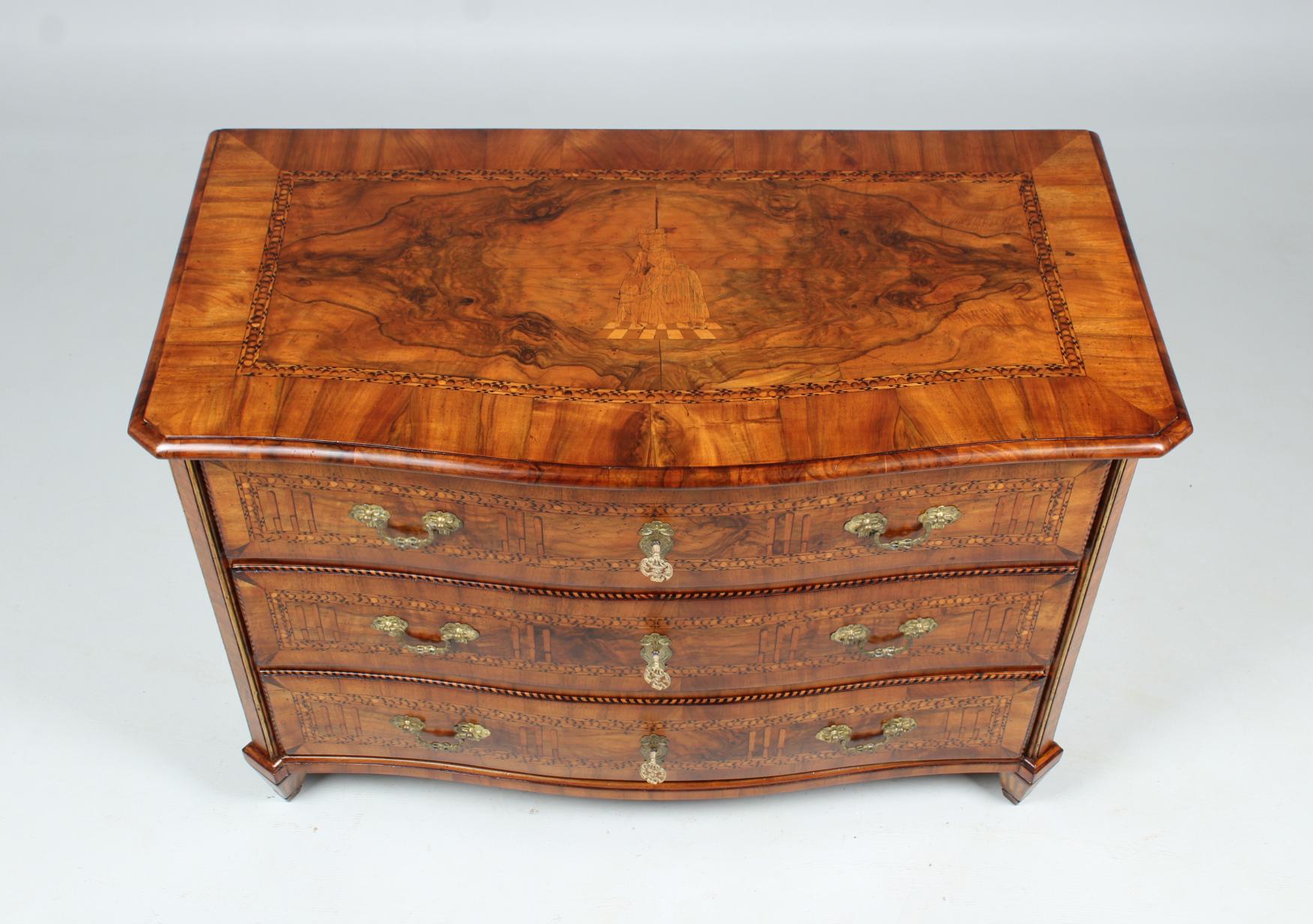 18th Century Louis XVI Chest Of Drawers, Walnut with Marquetry, Germany, c. 1780 1