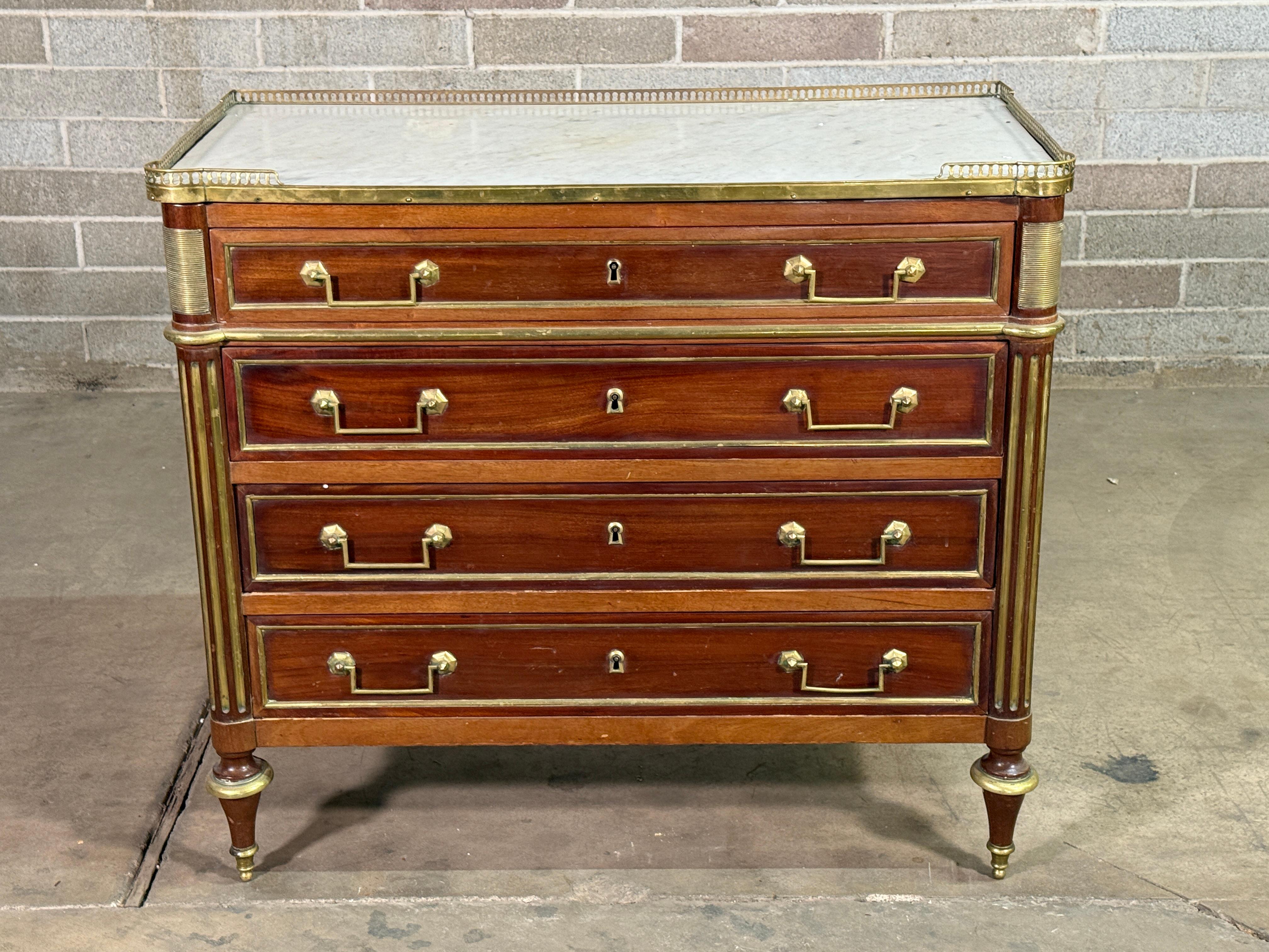 18th Century Louis XVI Commode at 1stDibs