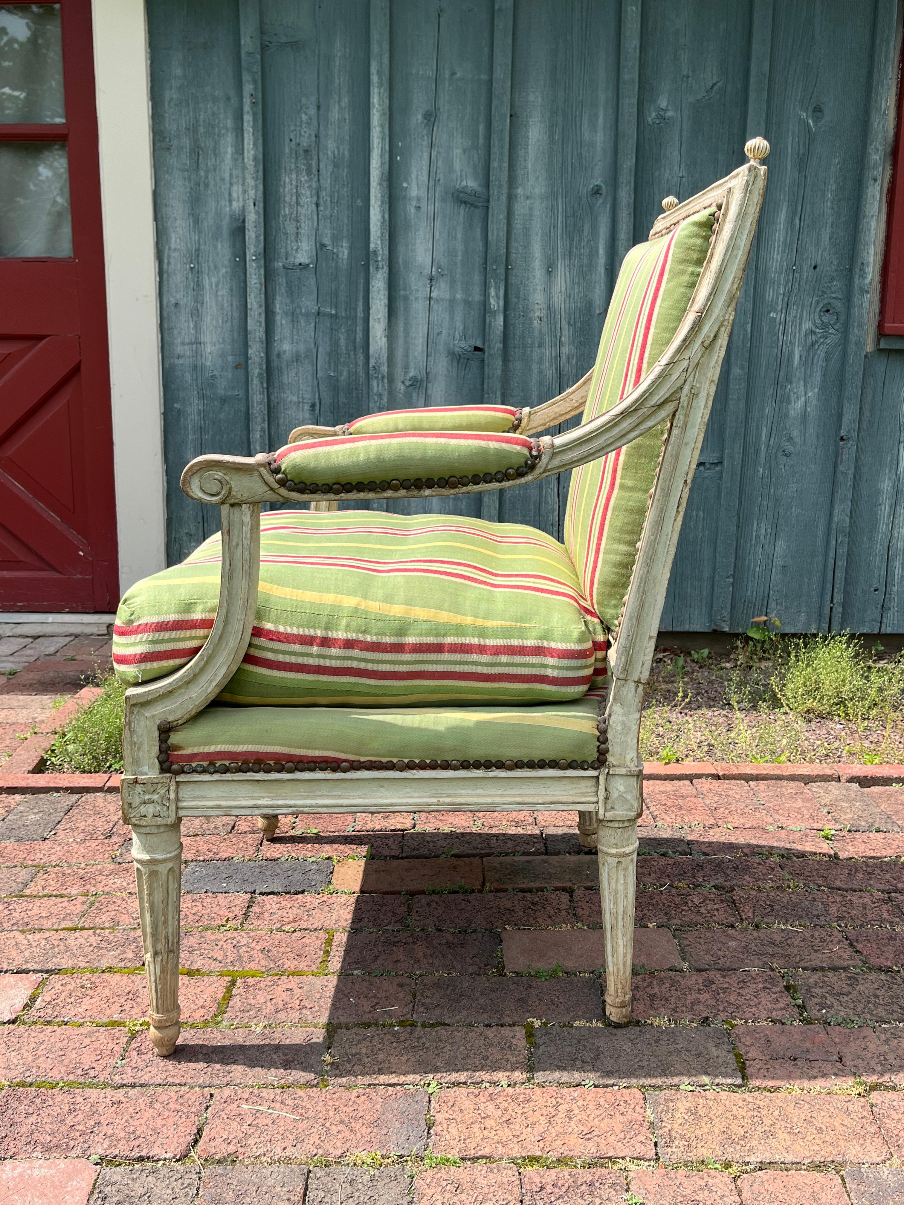 18th Century Louis XVI Fauteuil in Original Painted Finish For Sale 5