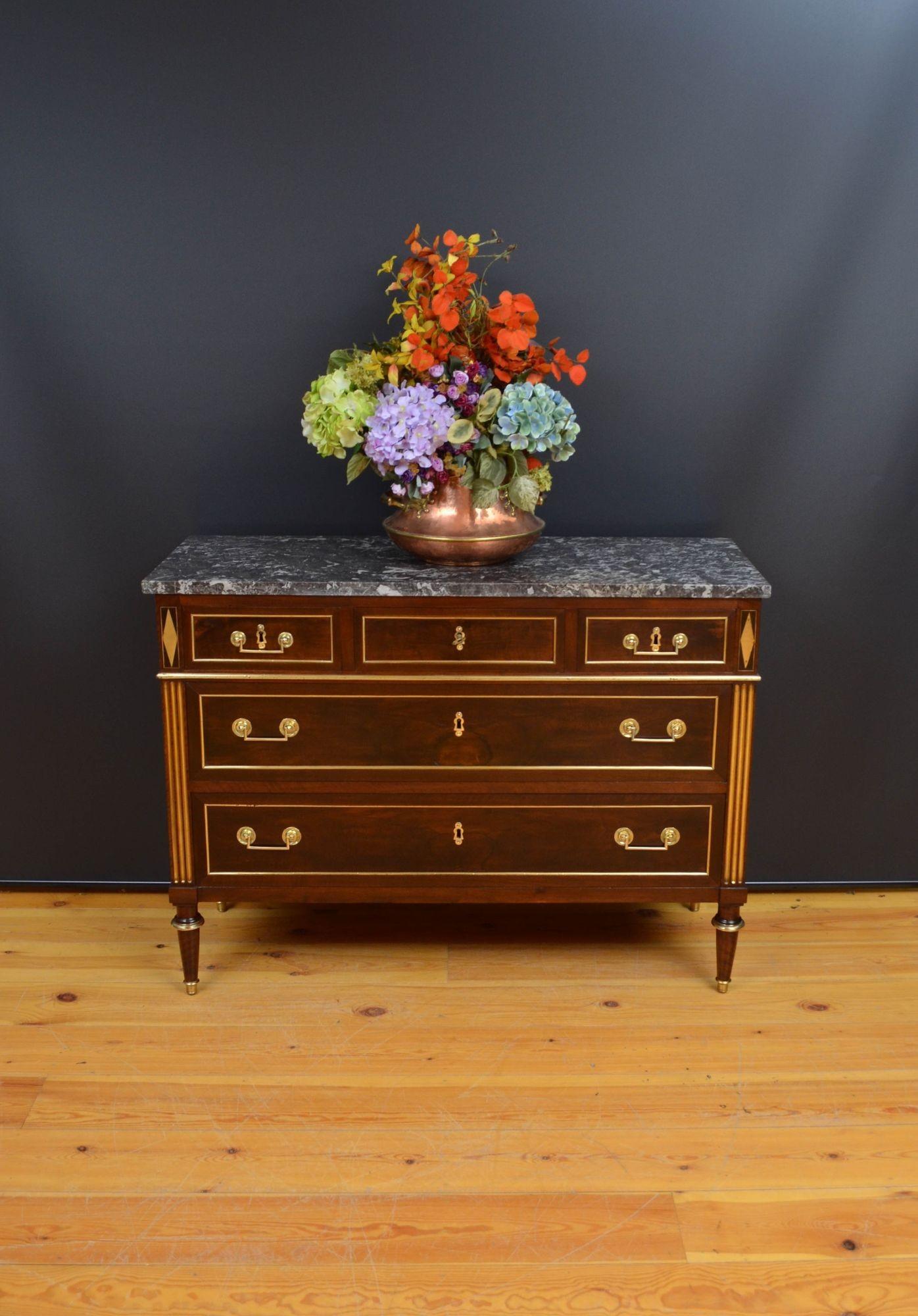 European 18th Century Louis XVI French Walnut commode For Sale