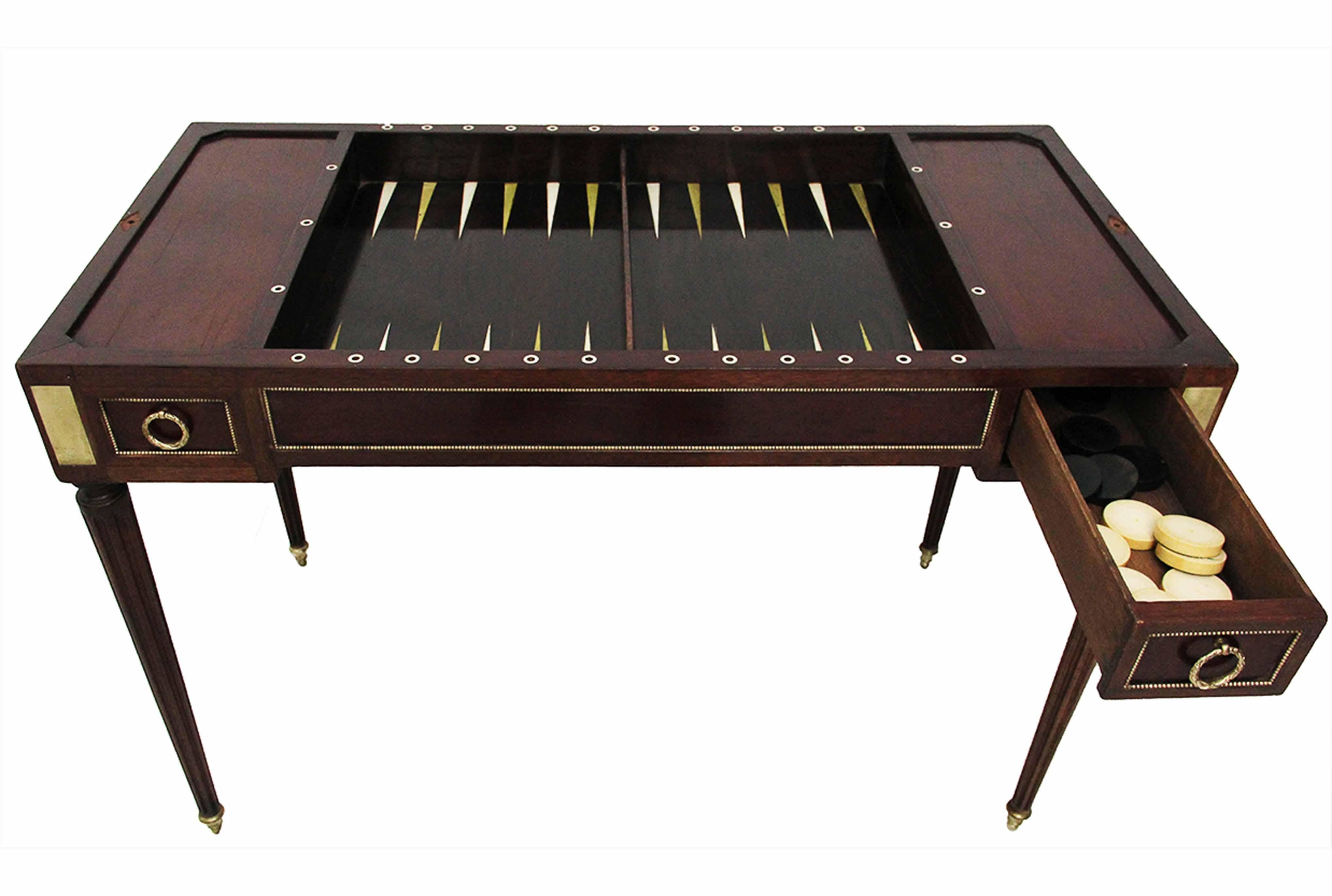 Veneer 18th Century Louis XVI Game Table in Mahogany with Backgammon and Checkerboard
