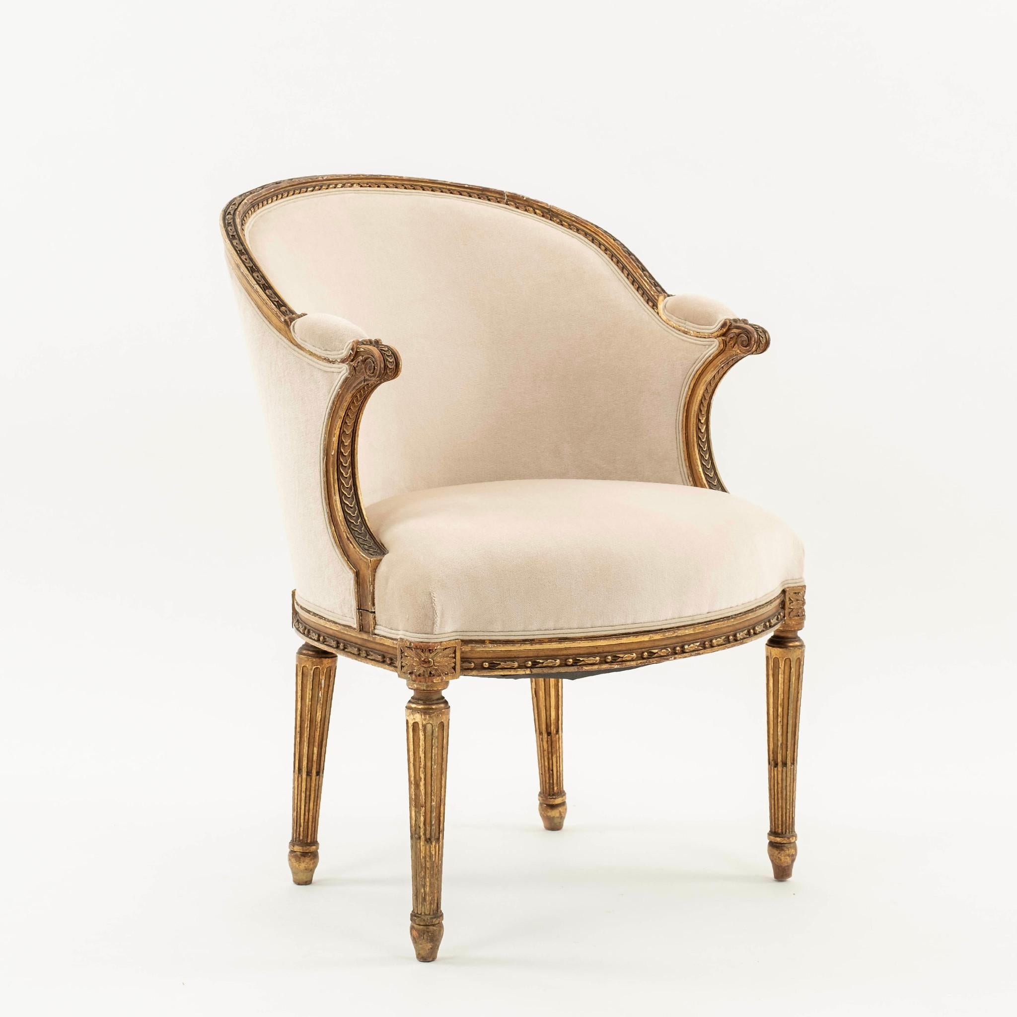 French 18th Century Louis XVI Giltwood Bergere