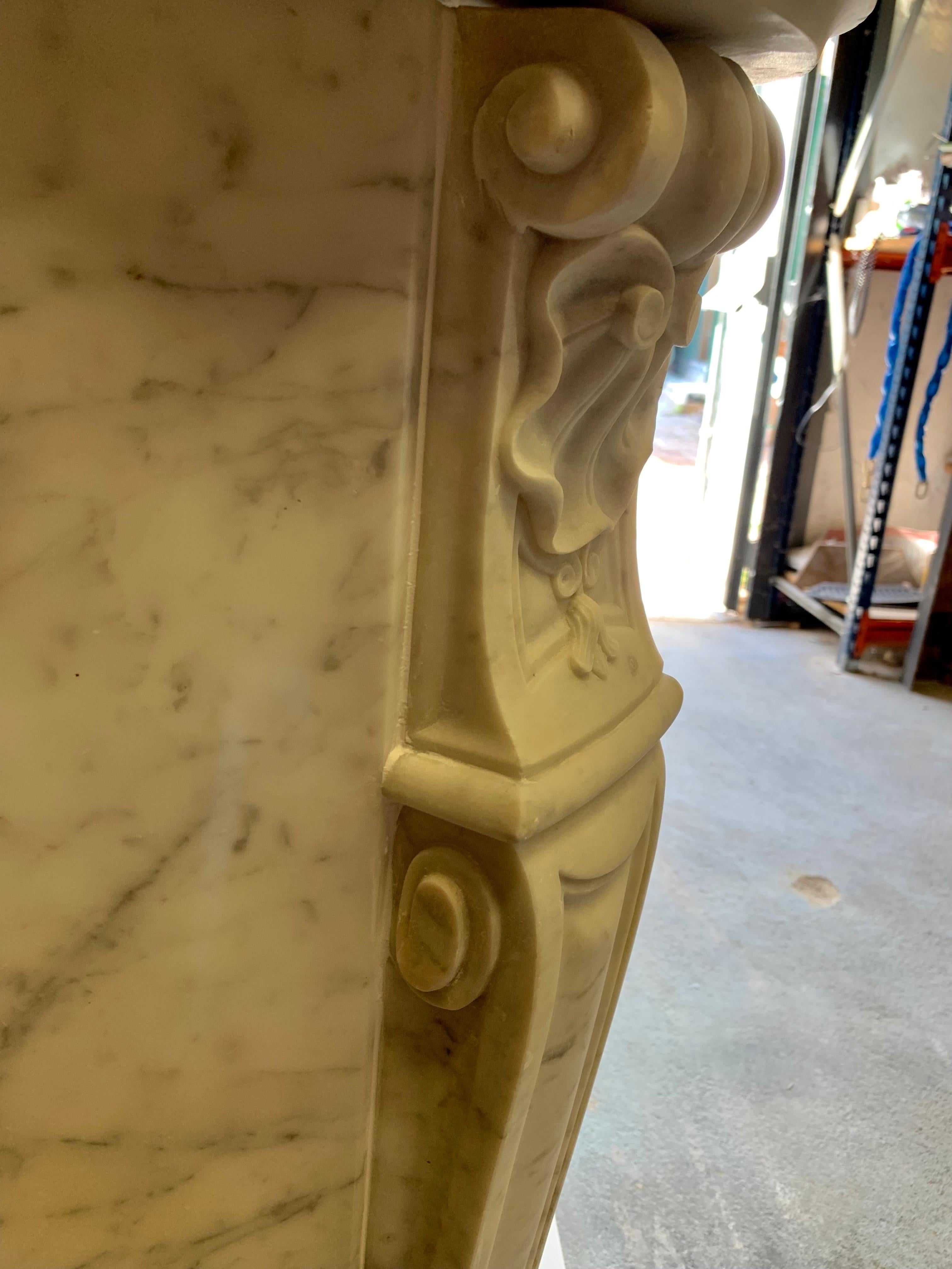 18th Century Louis XVI Marble Fireplace Mantlepiece 6