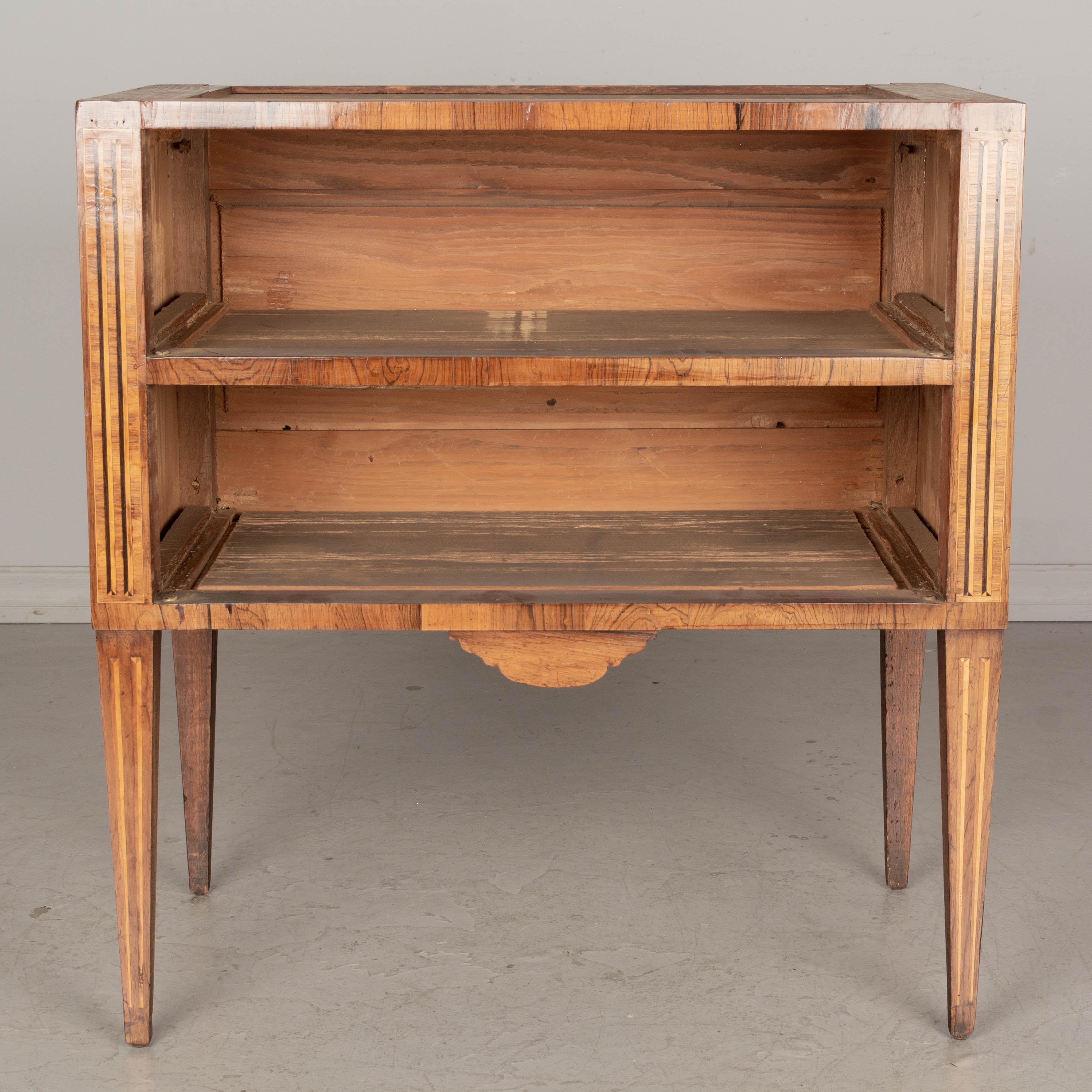 18th Century Louis XVI Marquetry Commode For Sale 5