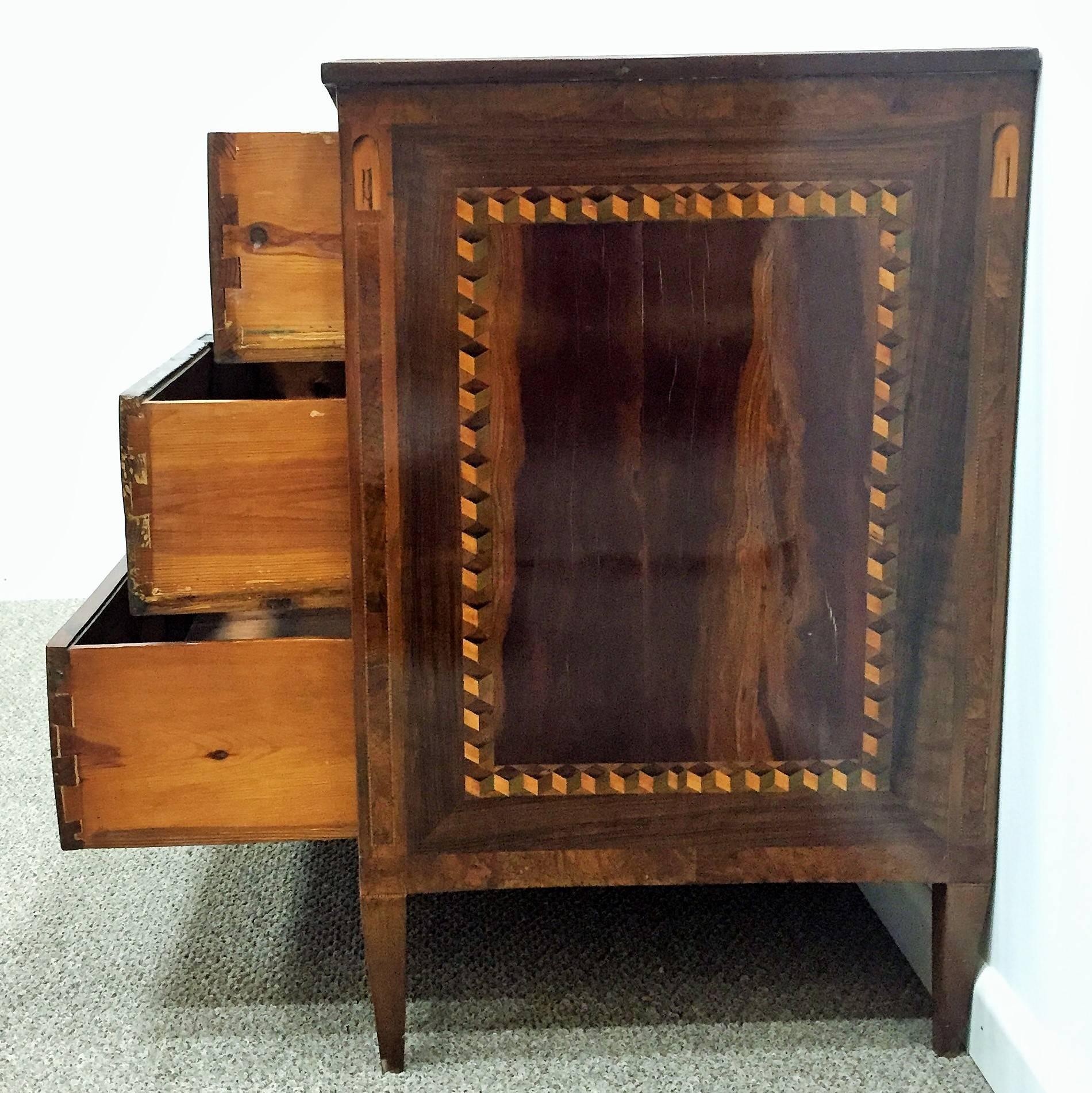 Spanish 18th Century Louis XVI Marquetry Commode or Chest of Drawers with Tulipwood For Sale