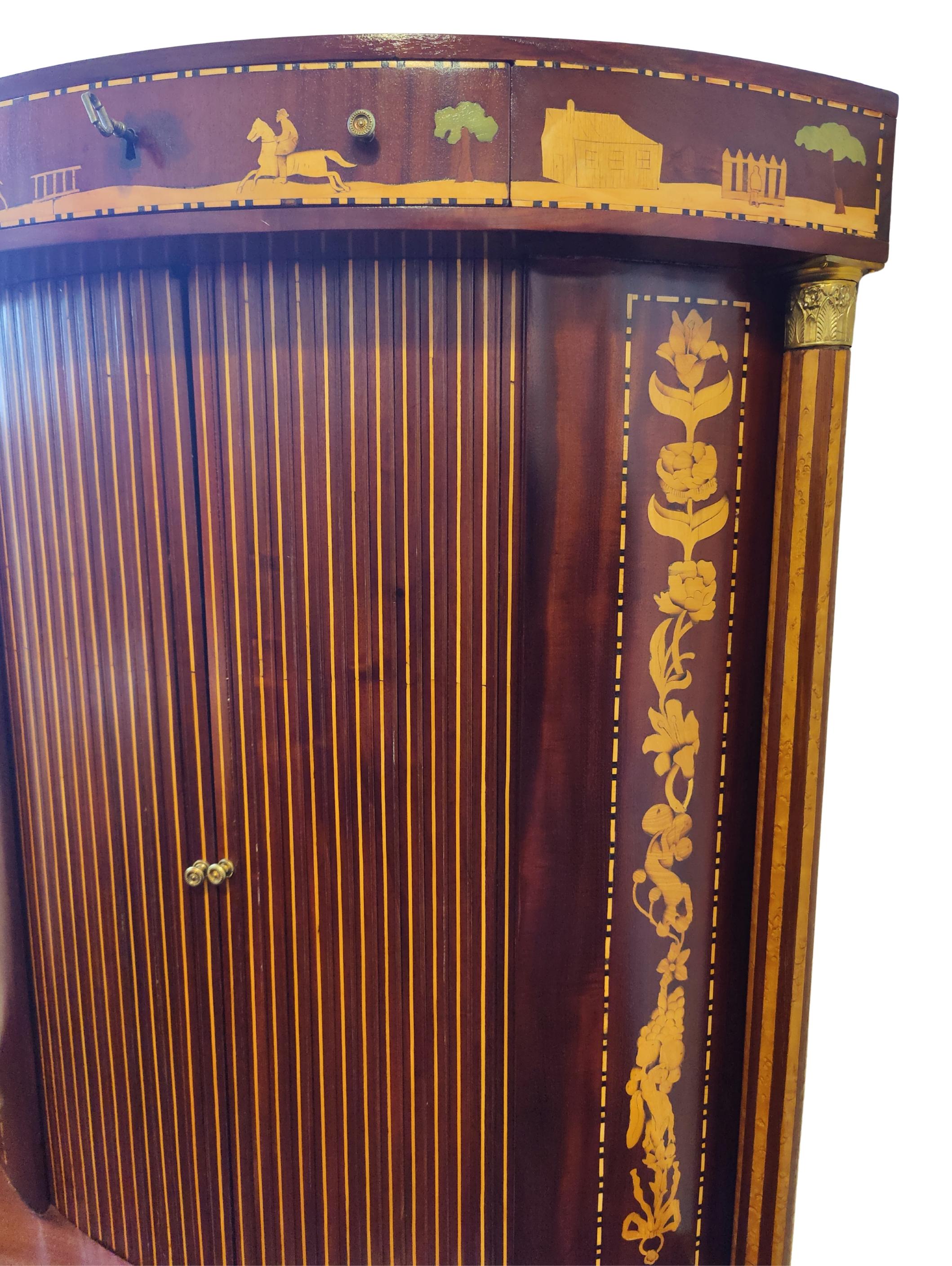 18. Jahrhundert, Louis XVI-Eckschrank mit Intarsien im Zustand „Gut“ im Angebot in Darmstadt, DE