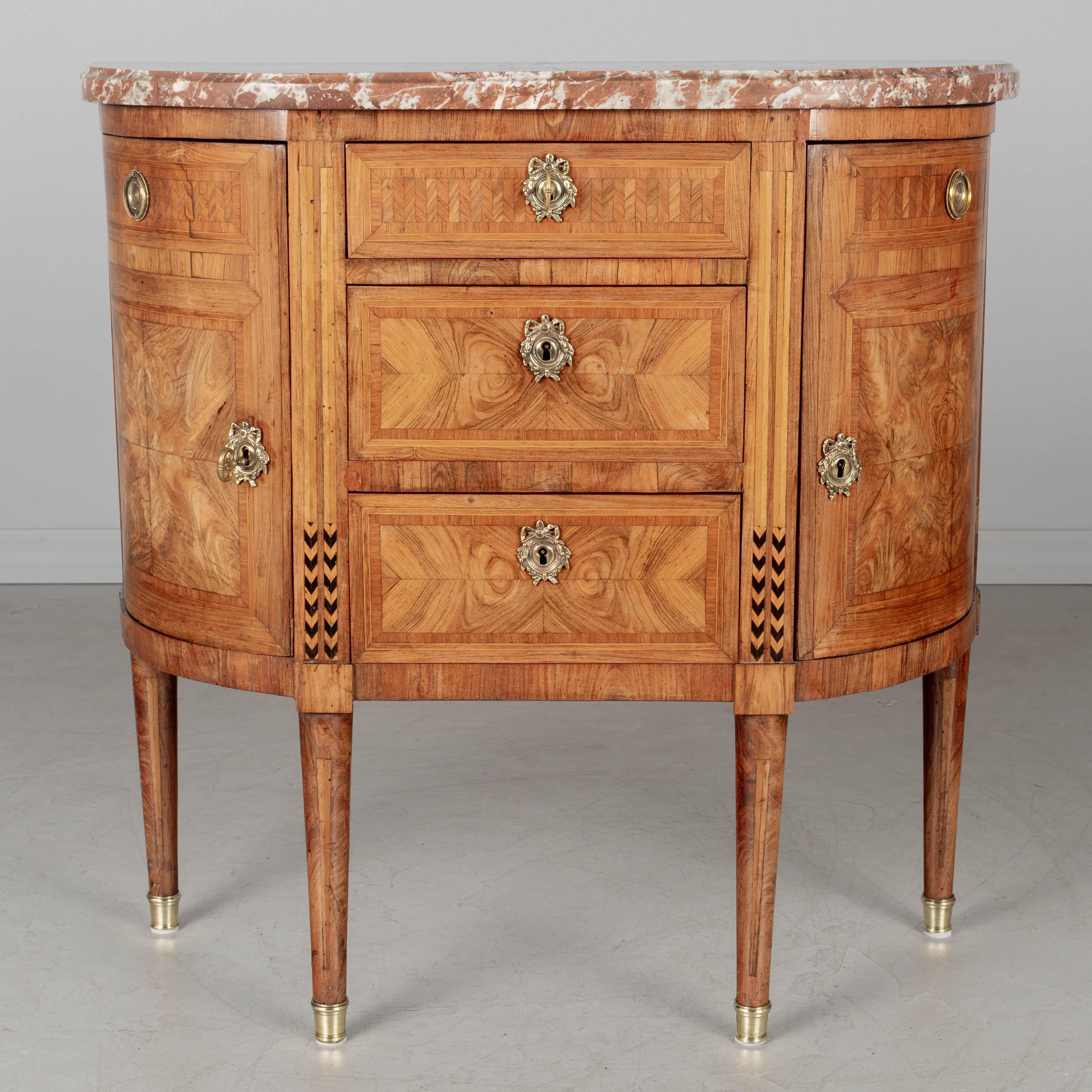 Commode o console Demilune intarsiata Luigi XVI del XVIII secolo In condizioni buone in vendita a Winter Park, FL