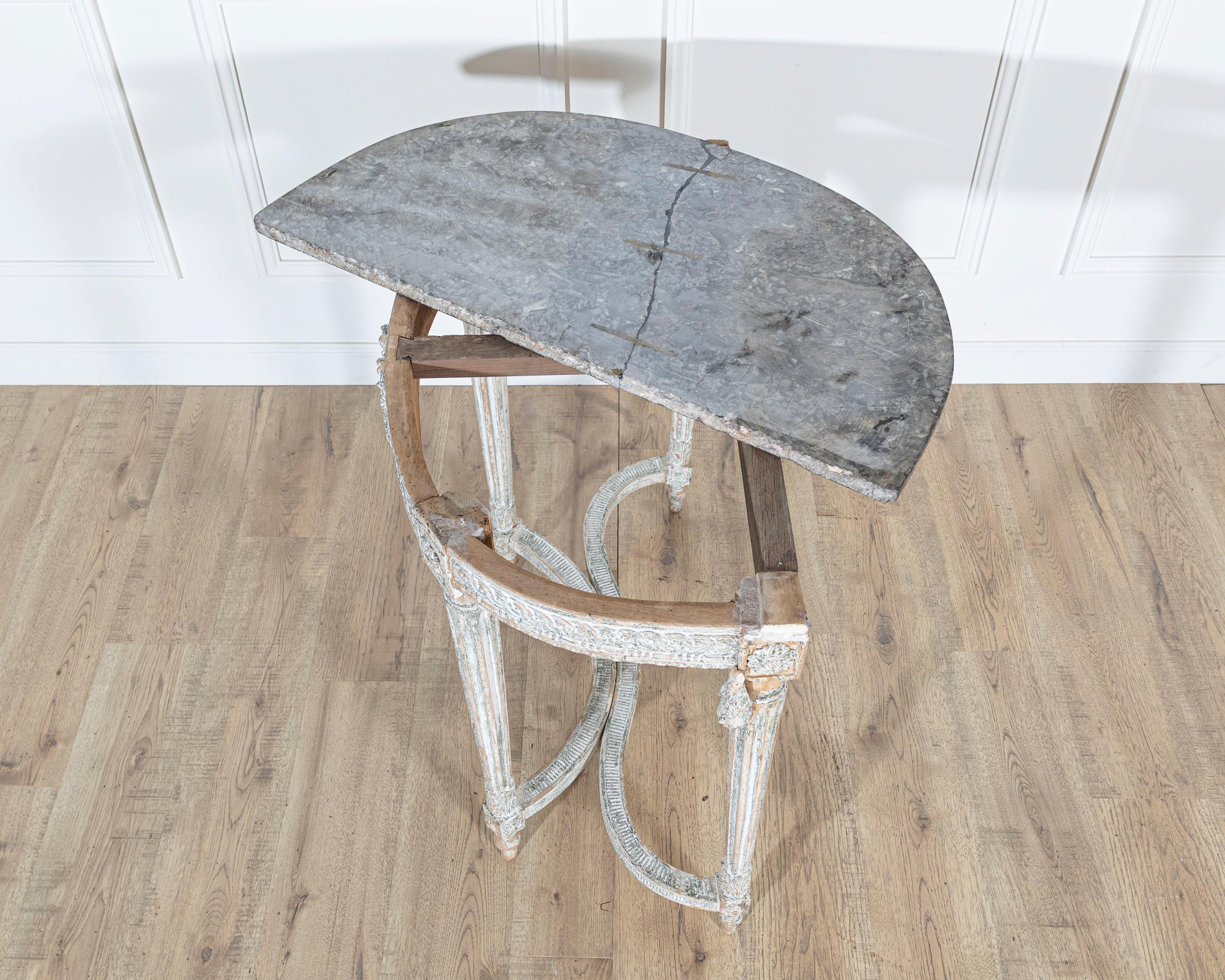 18th Century Louis XVI Period Console Table with Original Saint Anne Marble Top en vente 12