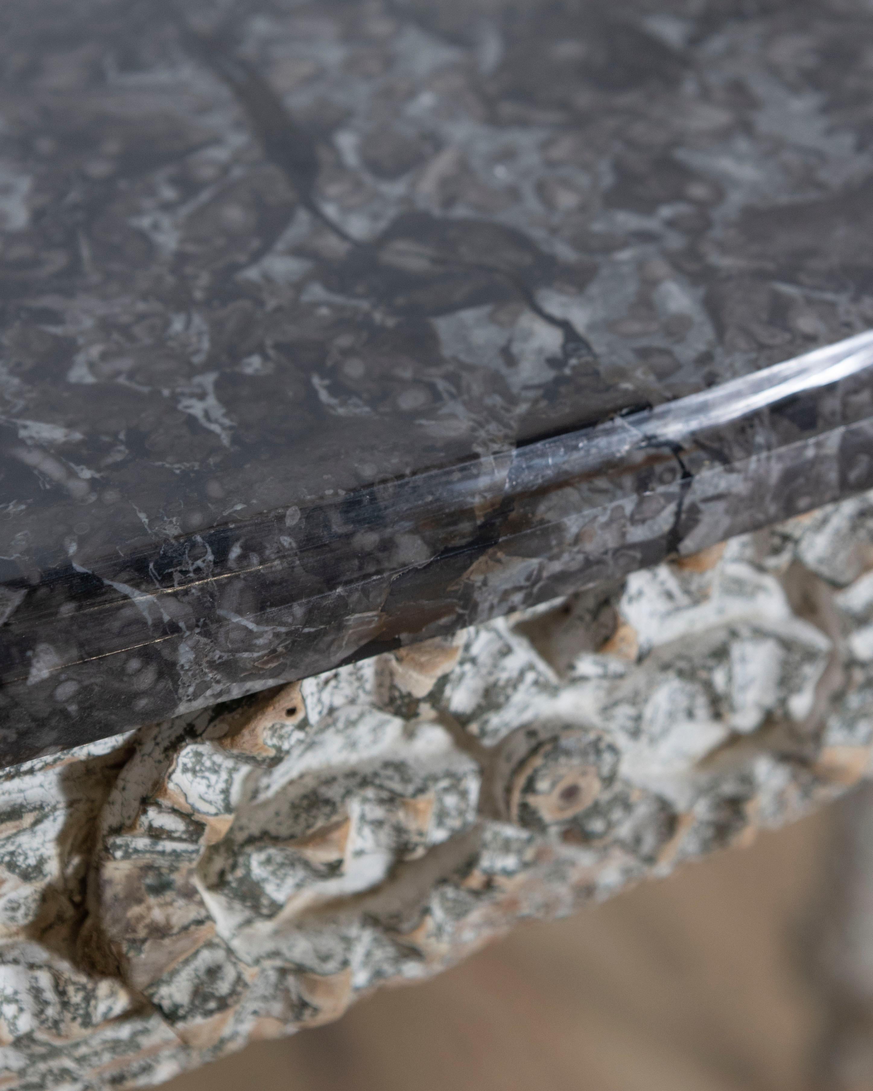 Marbre 18th Century Louis XVI Period Console Table with Original Saint Anne Marble Top en vente