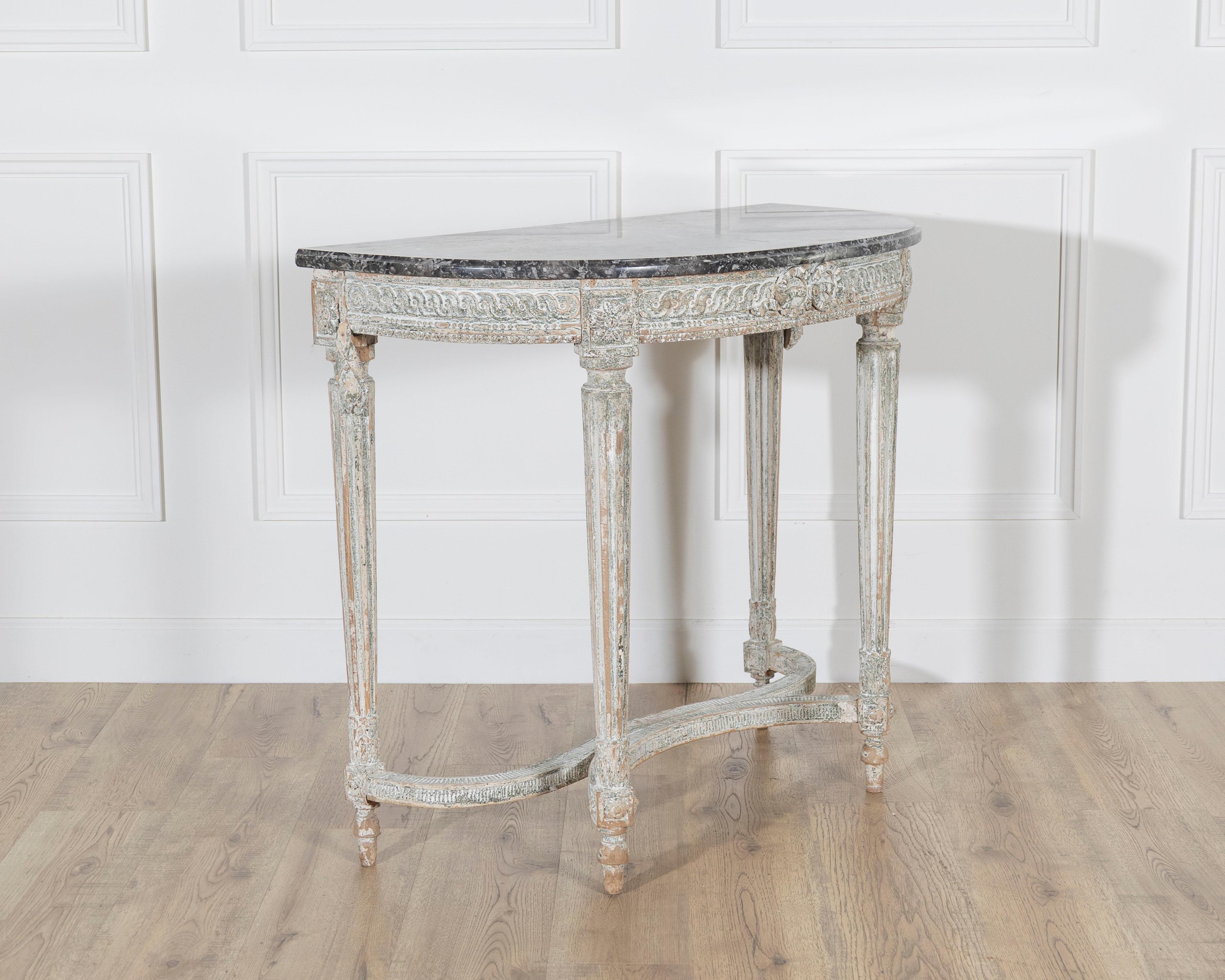 18th Century Louis XVI Period Console Table with Original Saint Anne Marble Top en vente 2