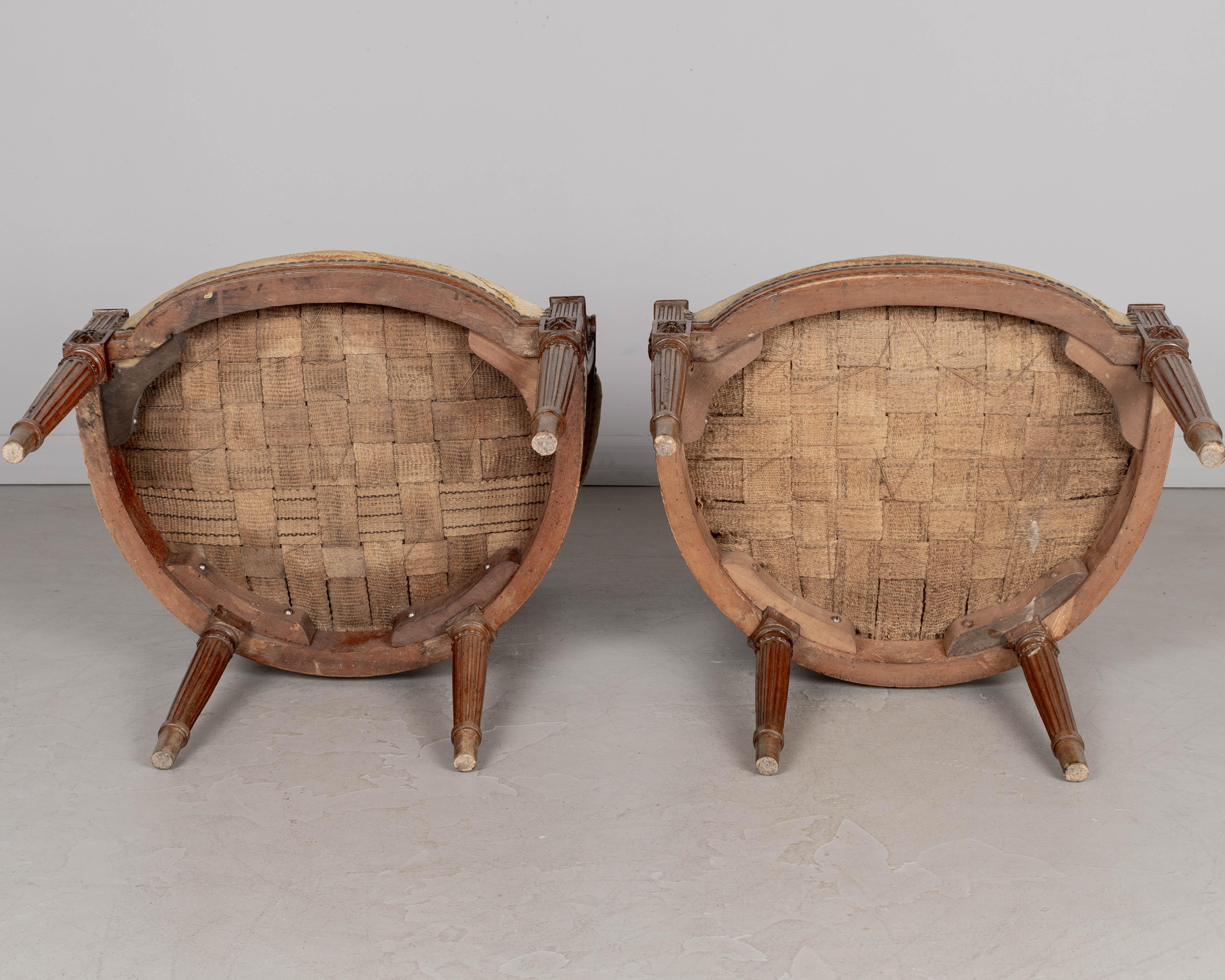 18th Century Louis XVI Period French Fauteuils, a Pair For Sale 6
