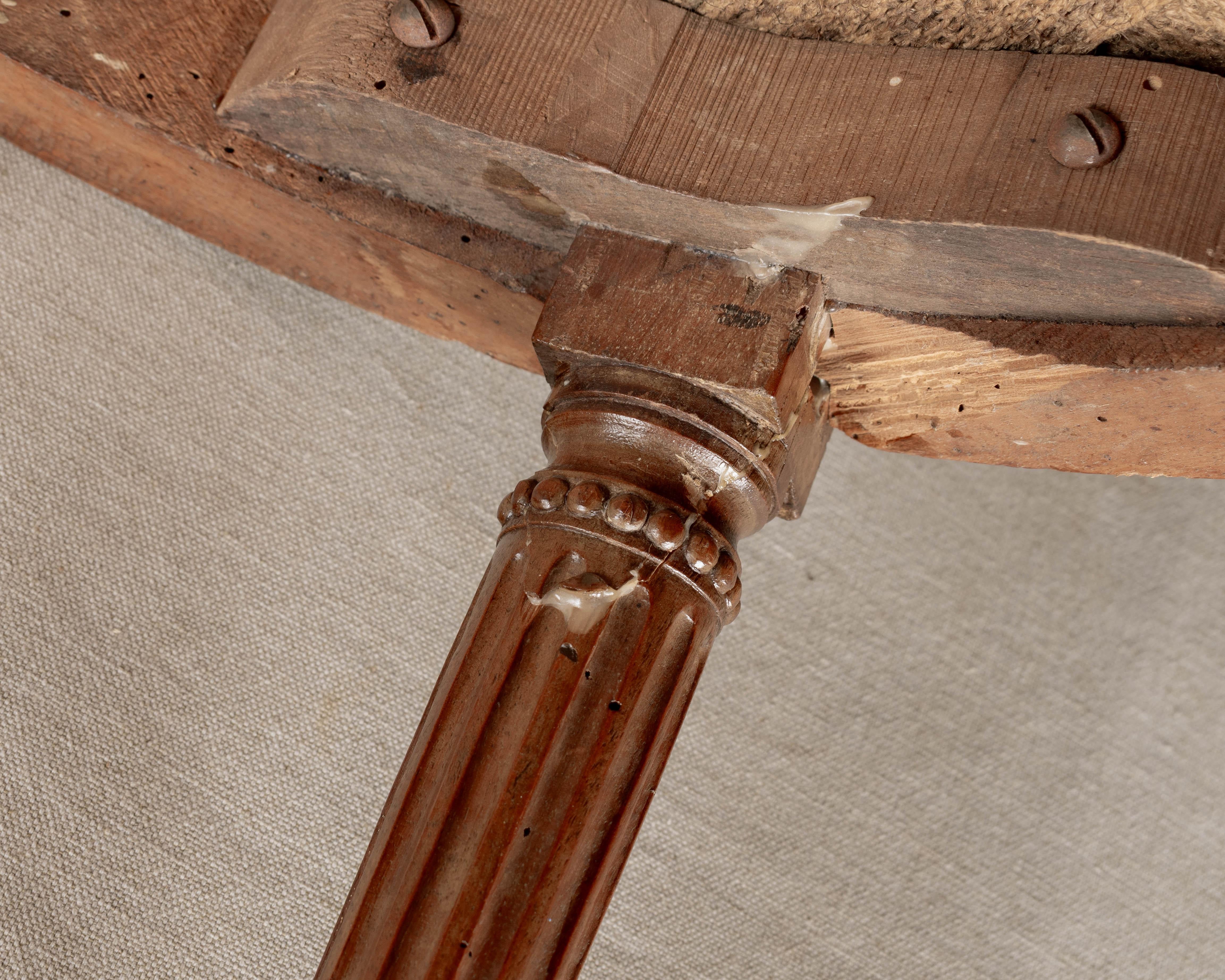 18th Century Louis XVI Period French Fauteuils, a Pair For Sale 7