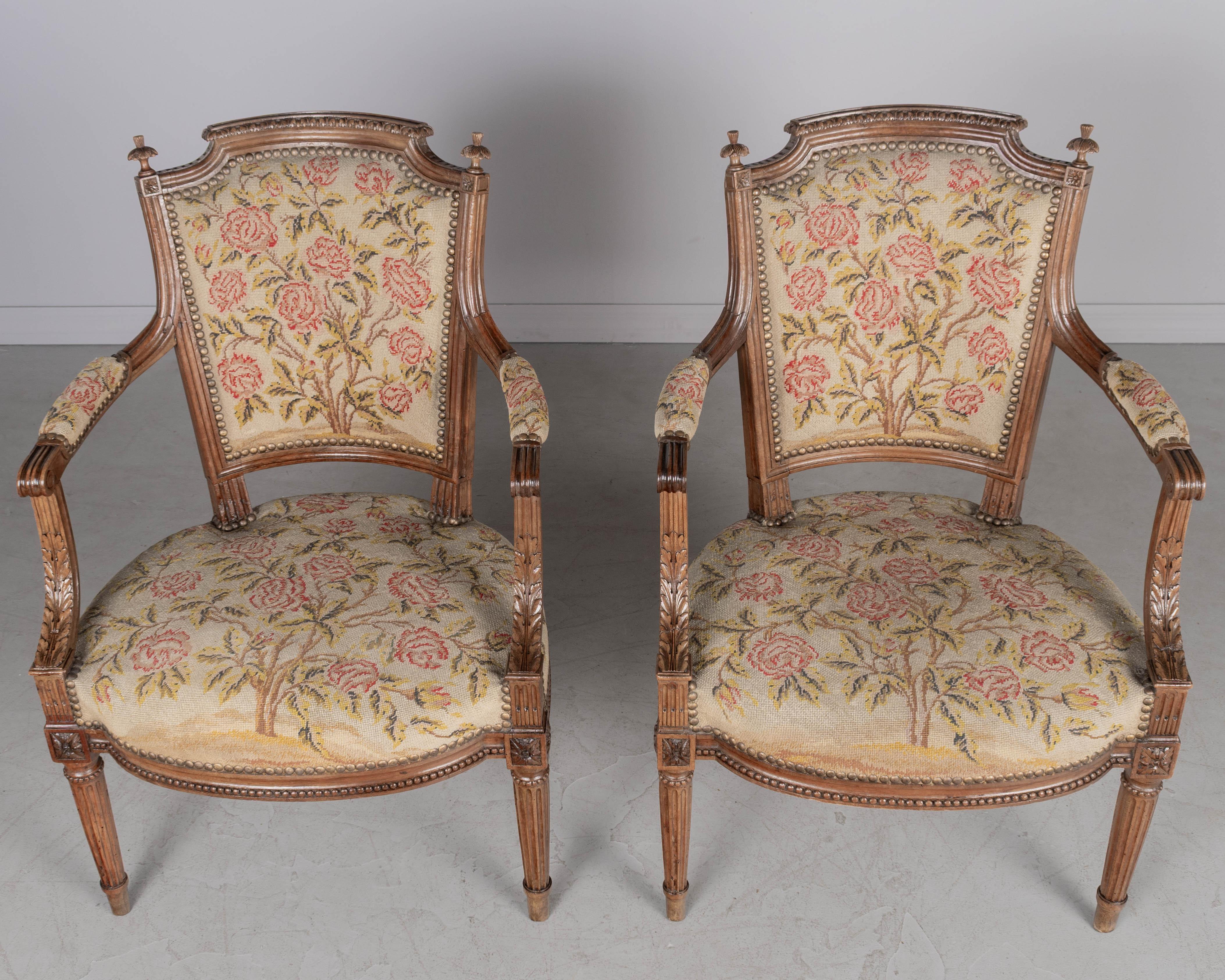 18th Century Louis XVI Period French Fauteuils, a Pair In Good Condition For Sale In Winter Park, FL