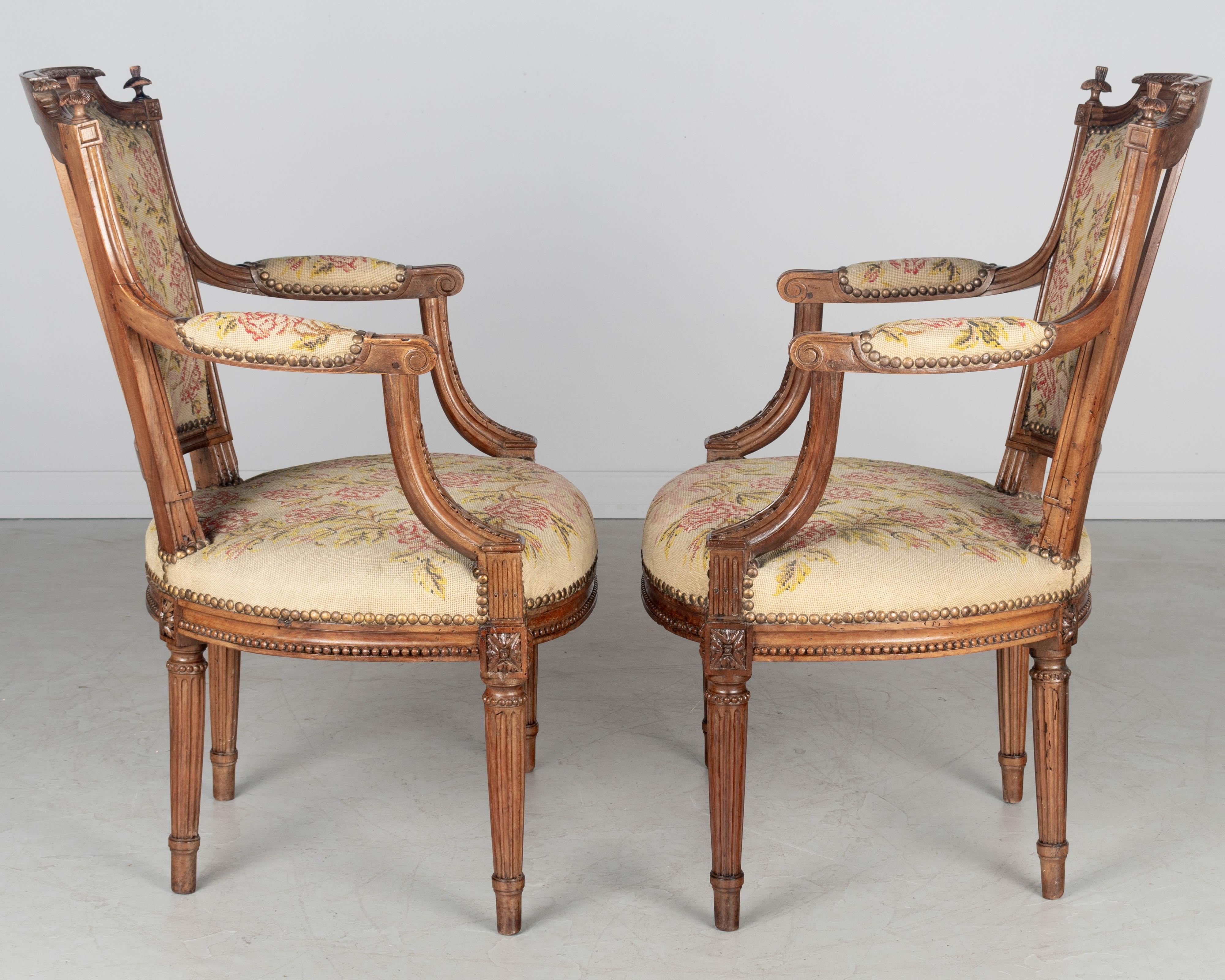 18th Century Louis XVI Period French Fauteuils, a Pair For Sale 2