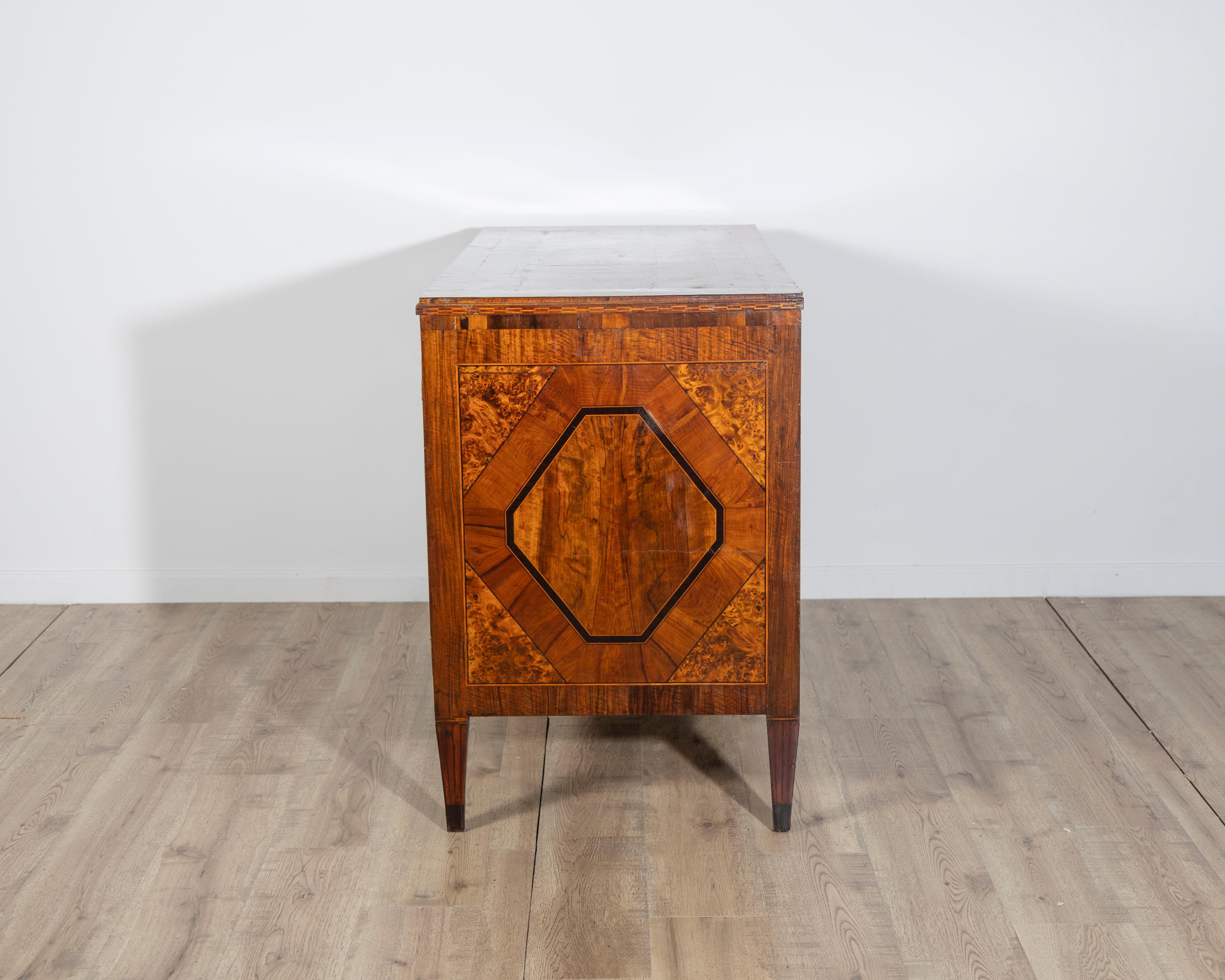 18th Century Louis XVI Period Italian Inlaid Sideboard in Walnut and Mixed Woods For Sale 4