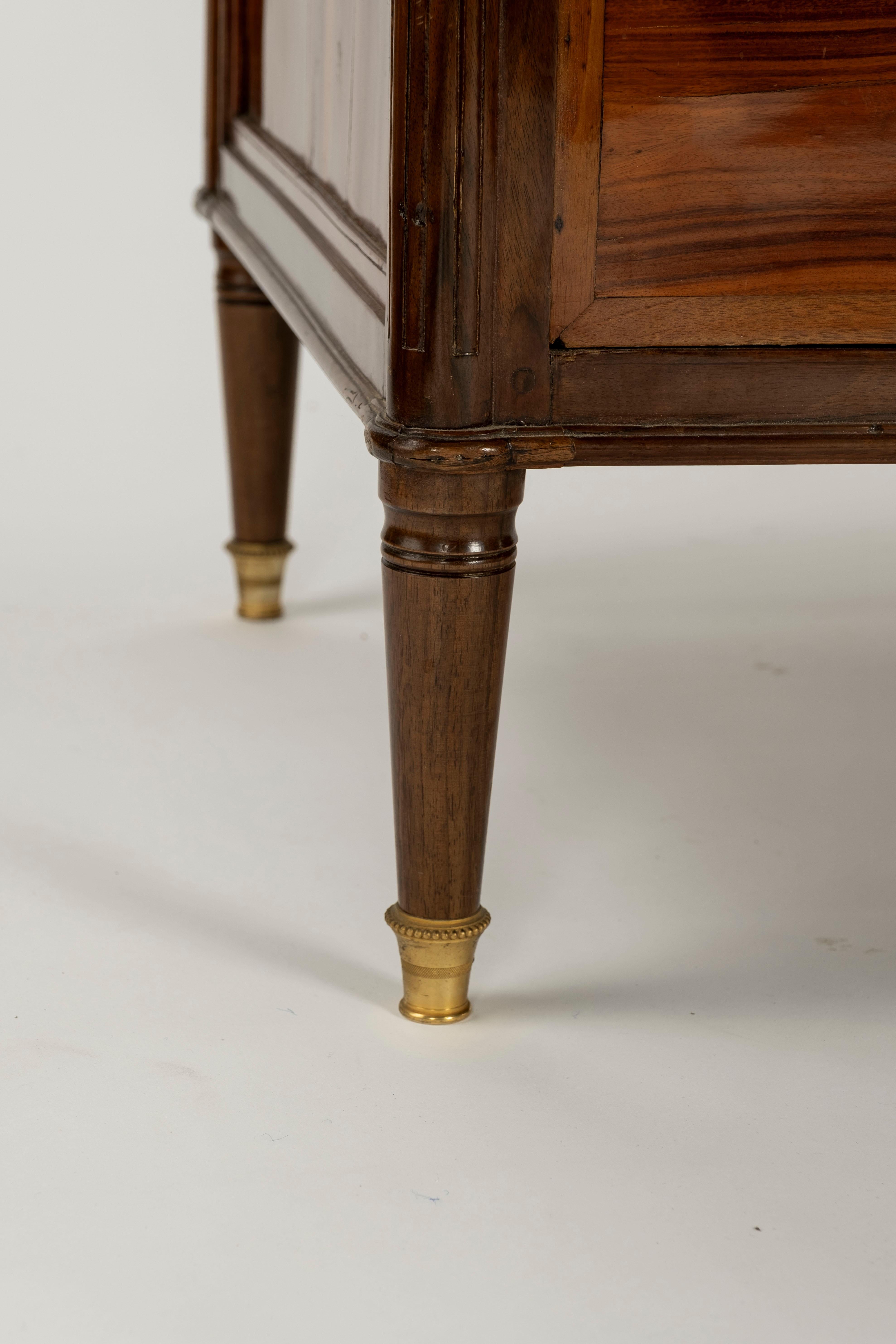18th Century and Earlier 18th Century Louis XVI Rosewood Commode For Sale
