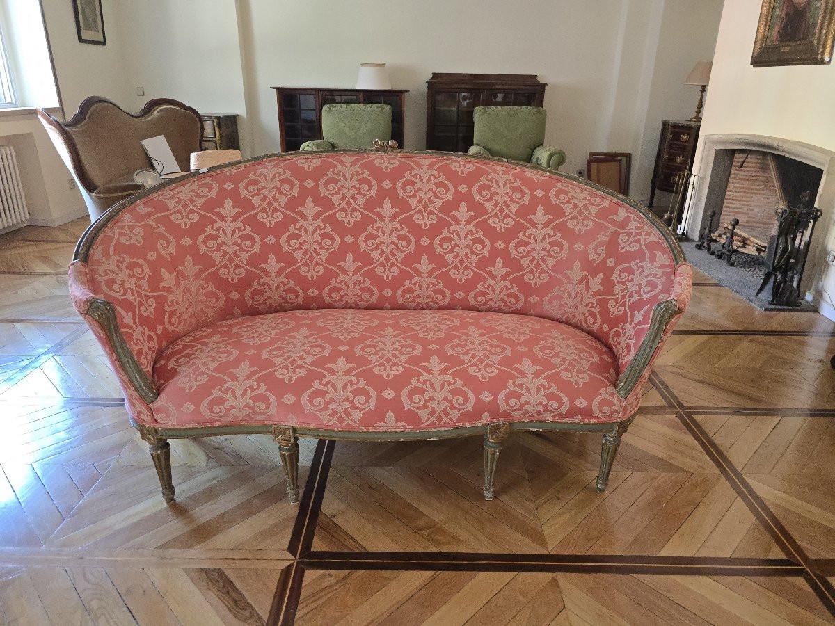 Luigi XVI 18th Century Louis XVI Sofa – Carved and Gilded Wood, Original Joinery in vendita
