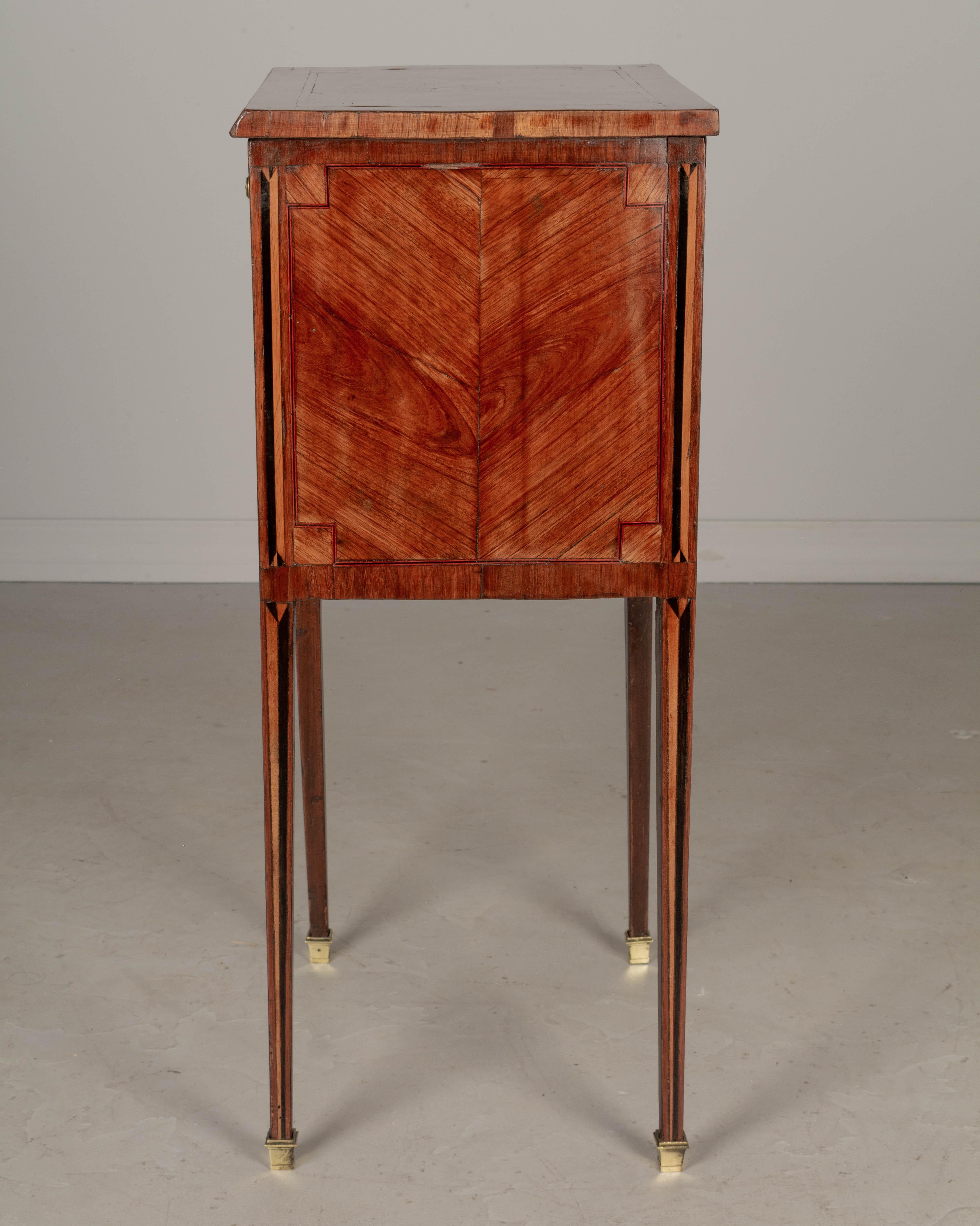 18th Century Louis XVI Style Marquetry Side Table For Sale 3
