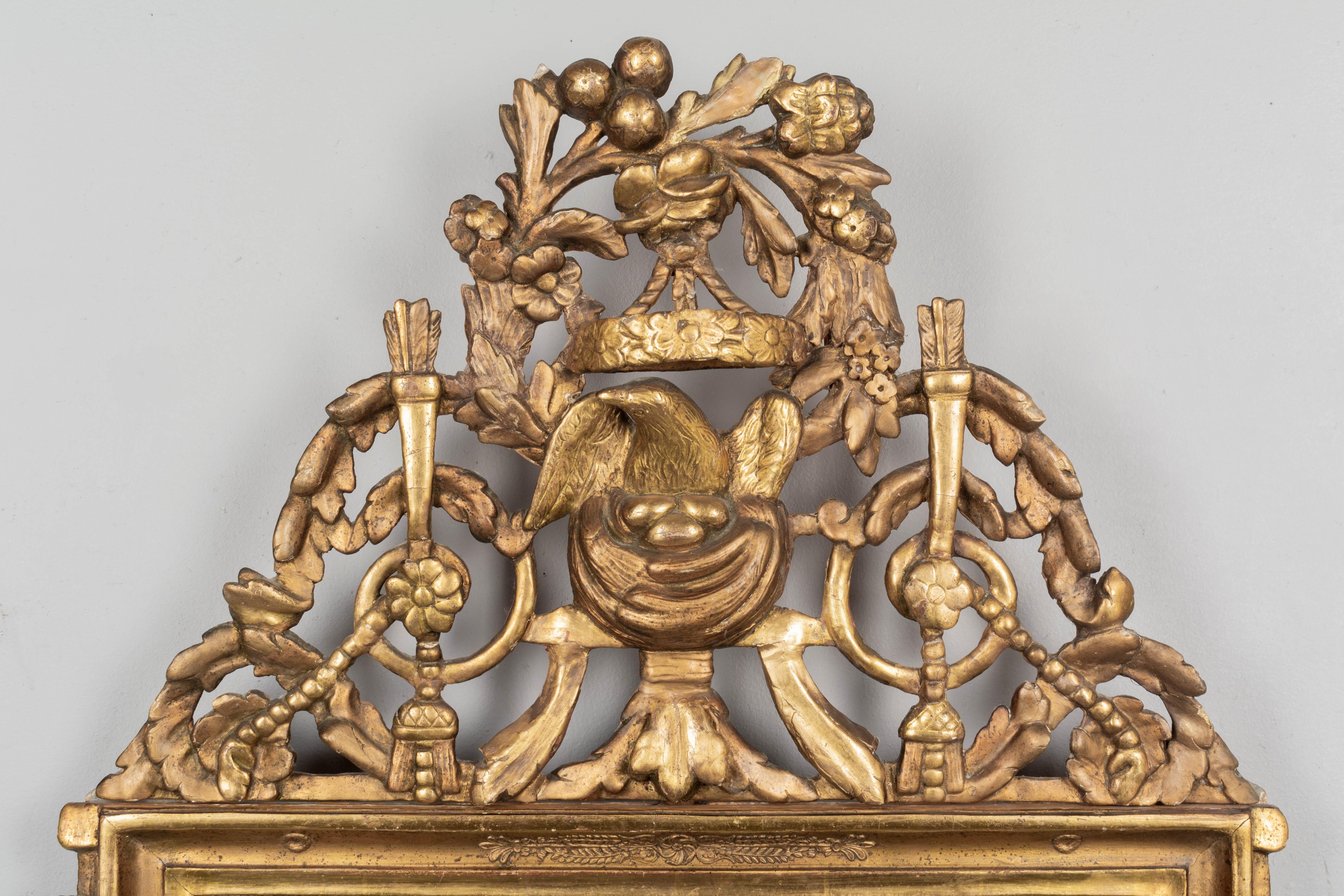 Vergoldeter Spiegel im Louis-XVI-Stil des 18. (Louis XVI.) im Angebot
