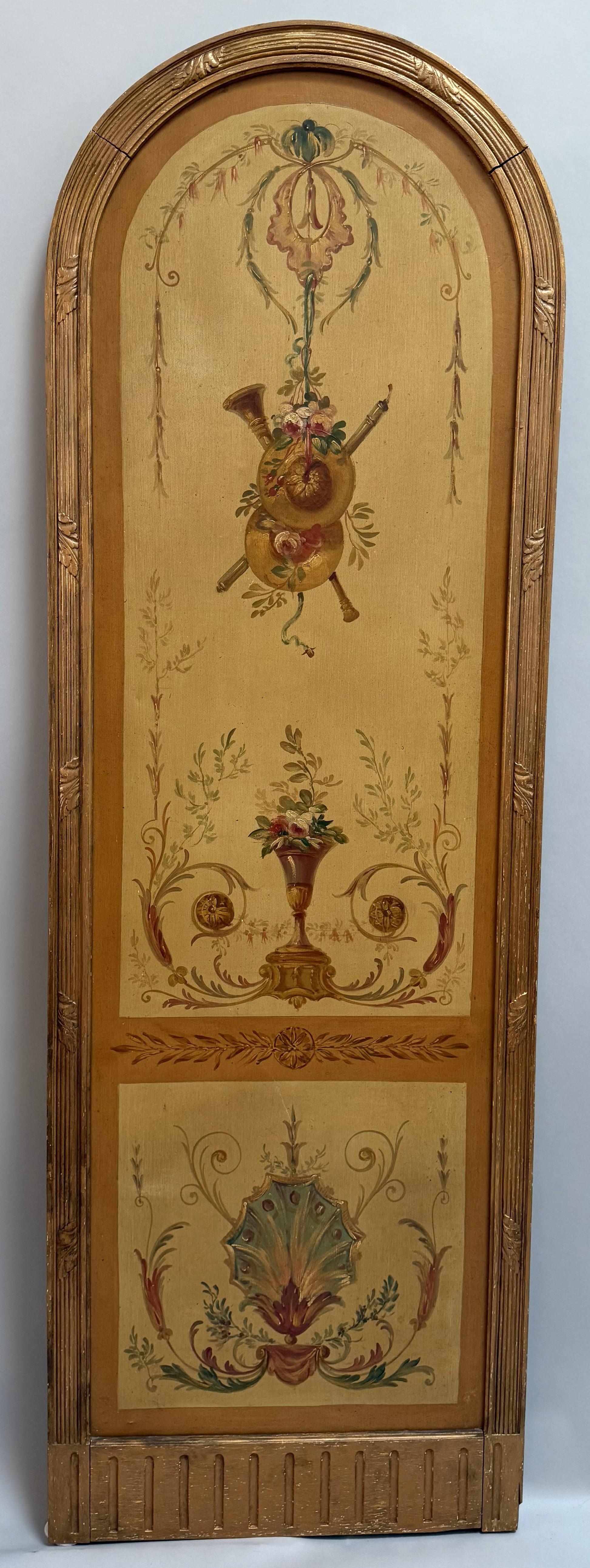 Tela Paravento a tre pannelli ad arco Luigi XVI del XVIII secolo in vendita