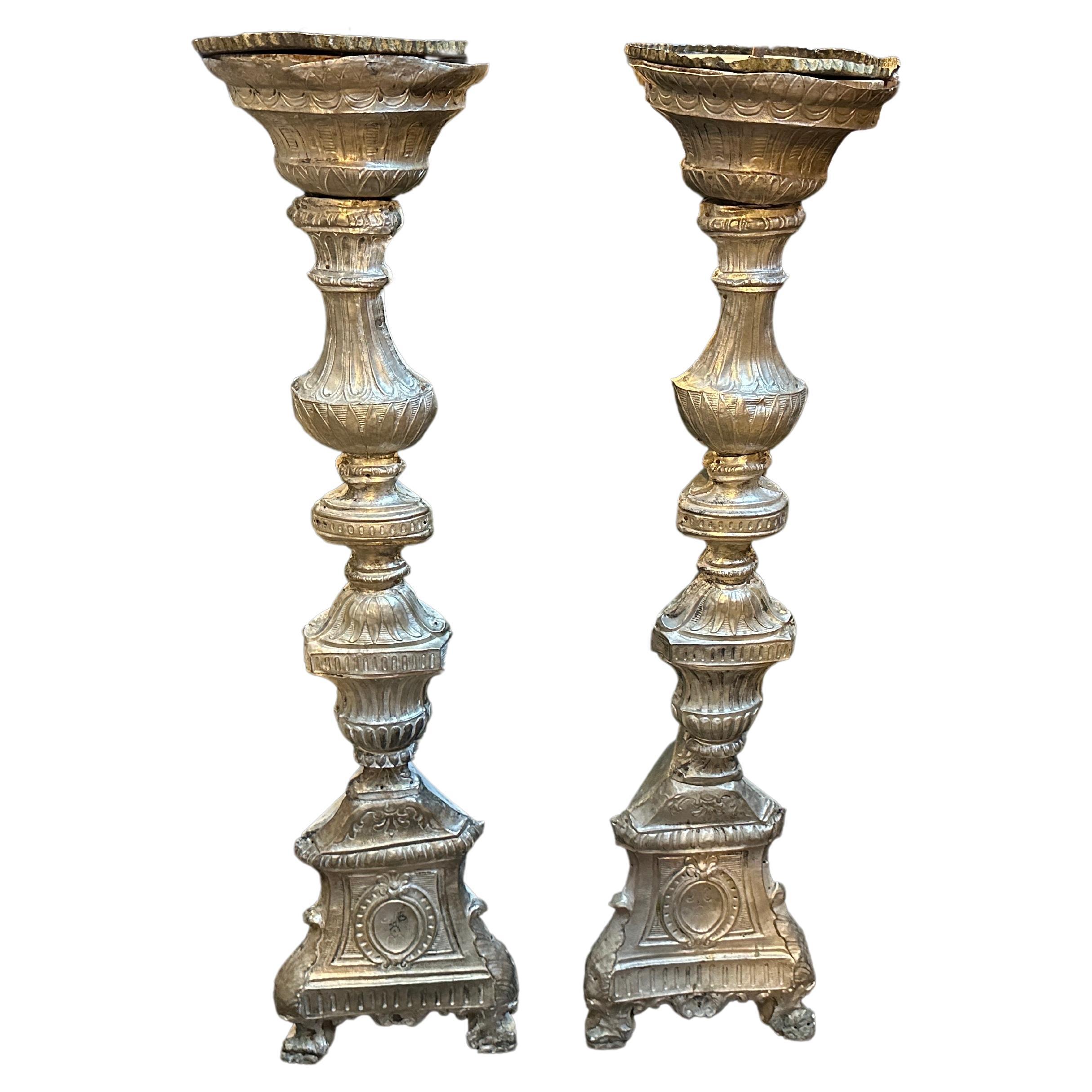 Hand-Carved 18th Century Louis XVI Wood and Metal Sicilian Private Church Torcheres For Sale